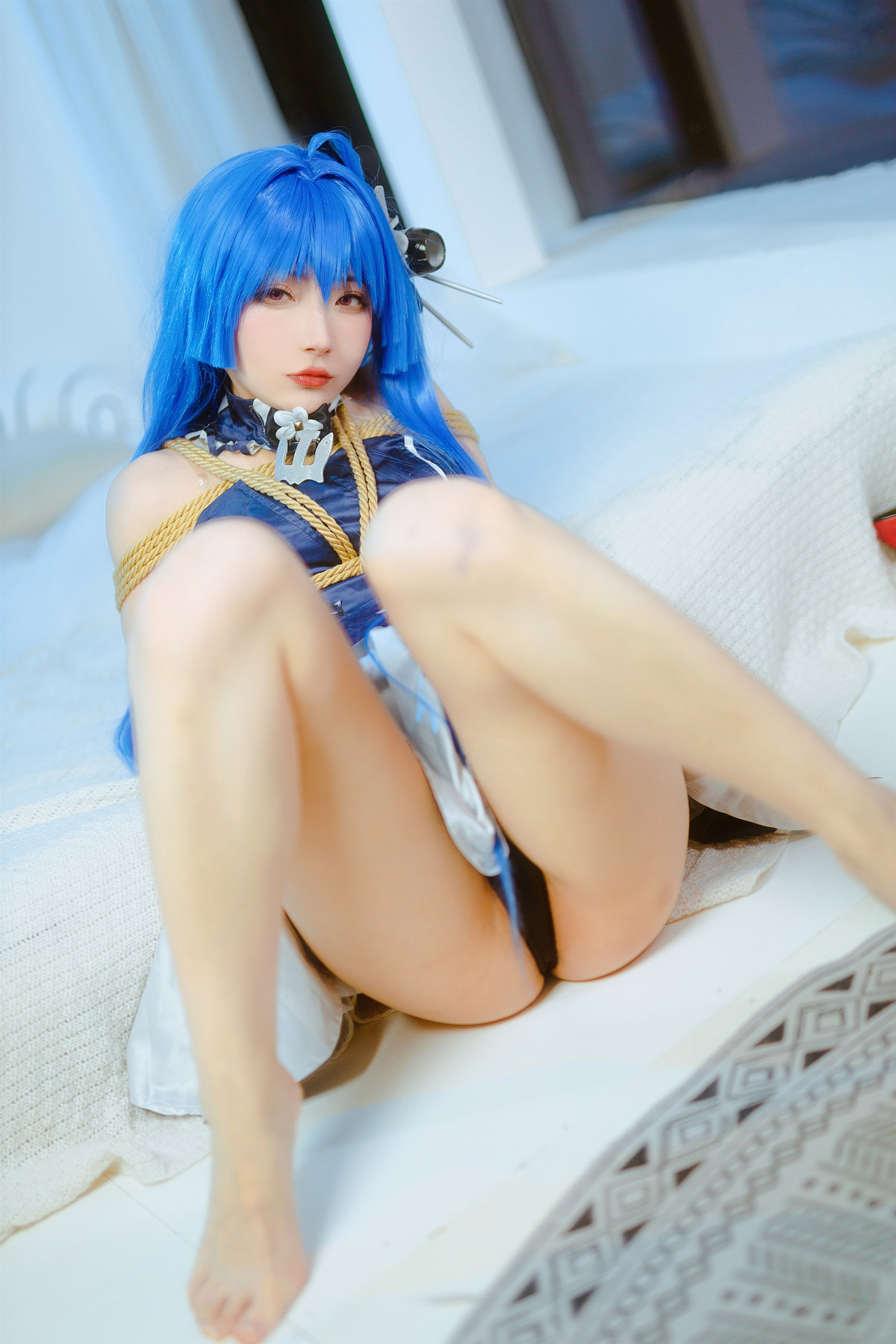 Cosplay 是三不是世w Nikke胜利女神 海伦娜捆绑 [48P]