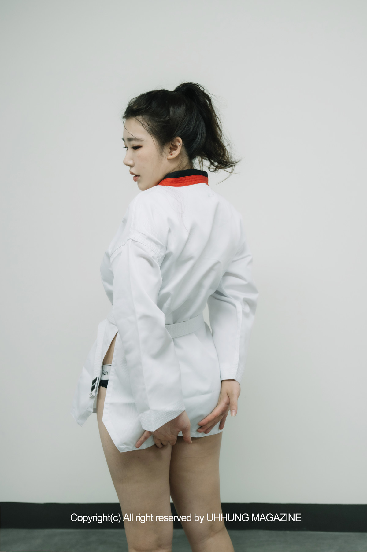 Jenn 젠, UHHUNG Magazine Vol.01 Taekwondo Set.03