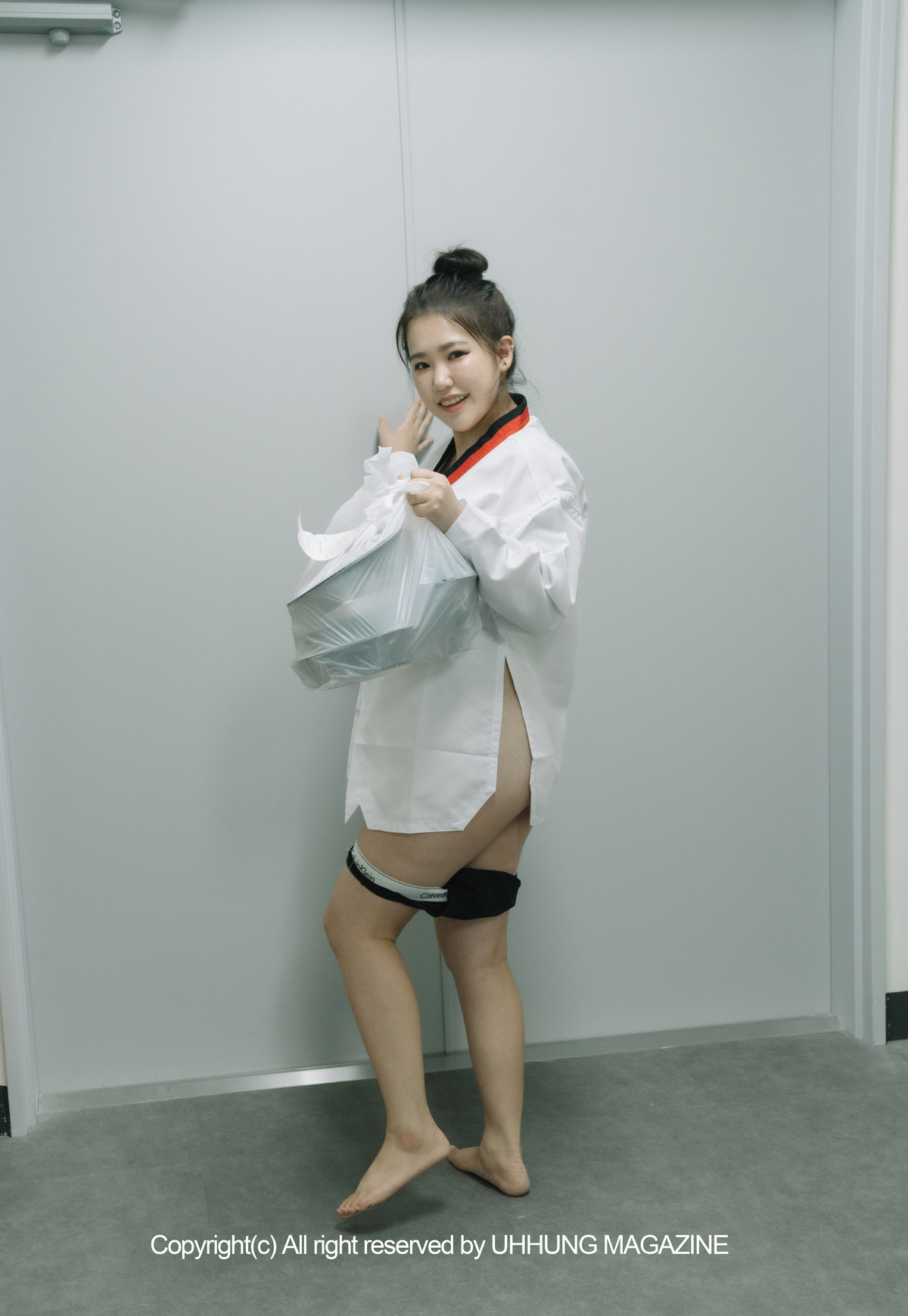 Jenn 젠, UHHUNG Magazine Vol.01 Taekwondo Set.02