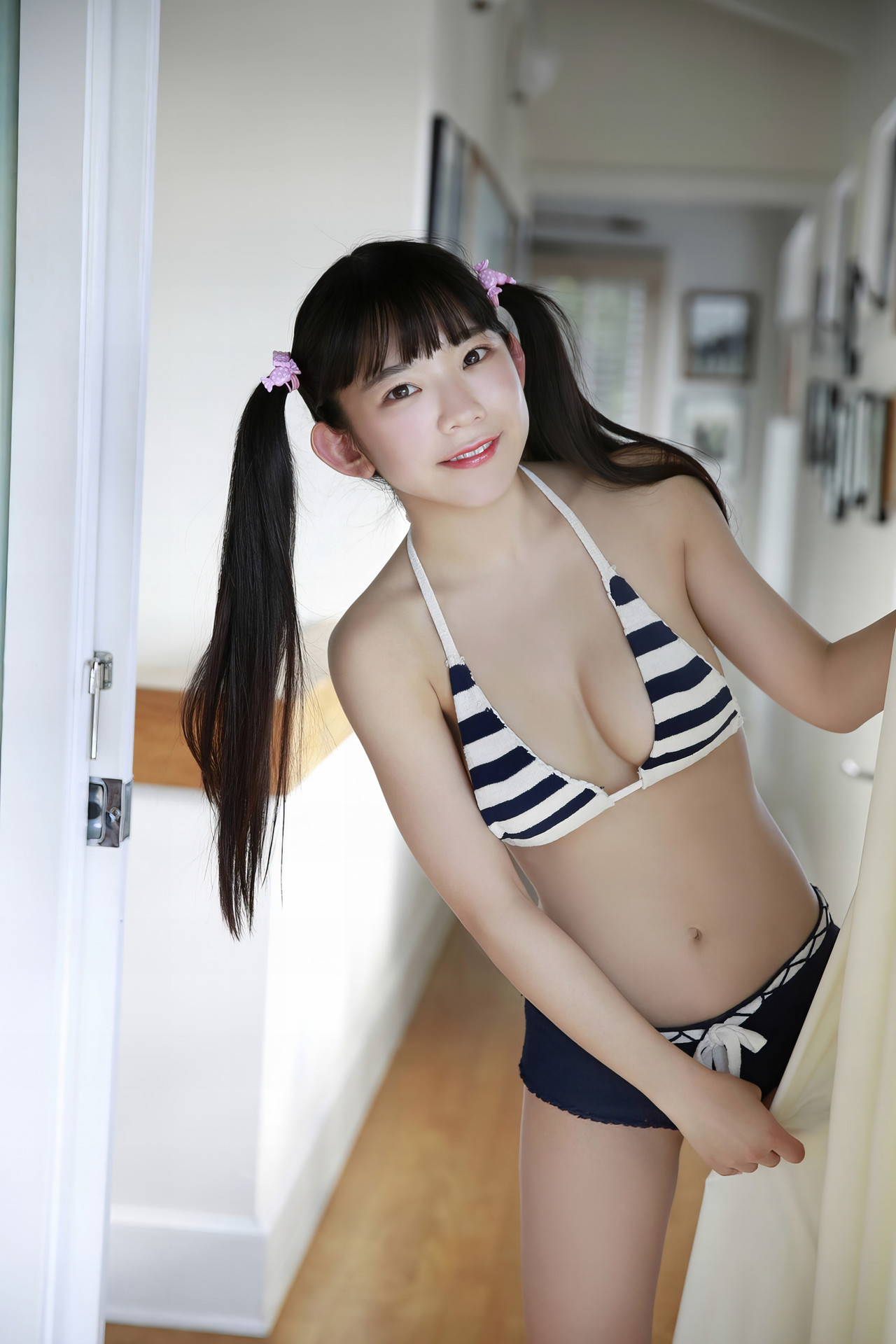 Marina Nagasawa 長澤茉里奈, YS-Web Vol.833 [最強合法ロリ巨乳、南国の休日!!!!] Set.01