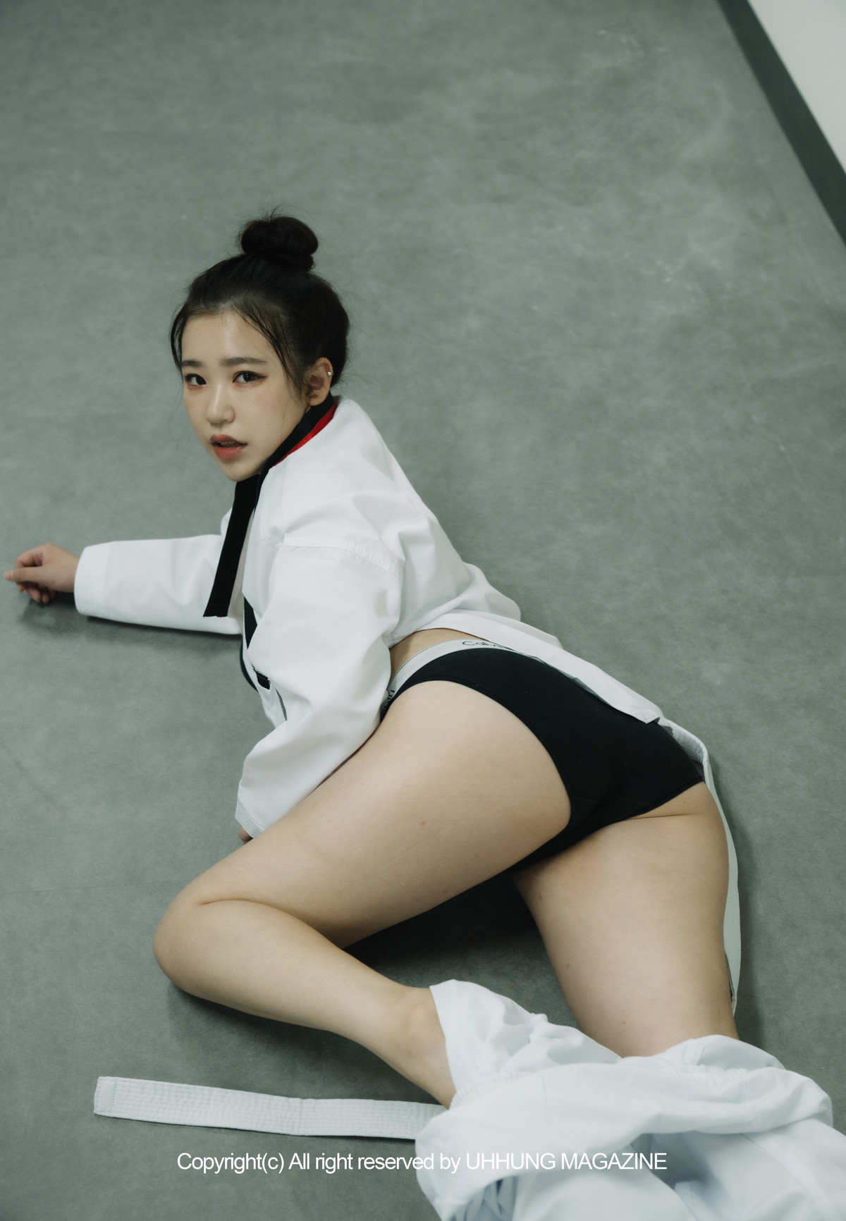 Jenn 젠, UHHUNG Magazine Vol.01 Taekwondo Set.03