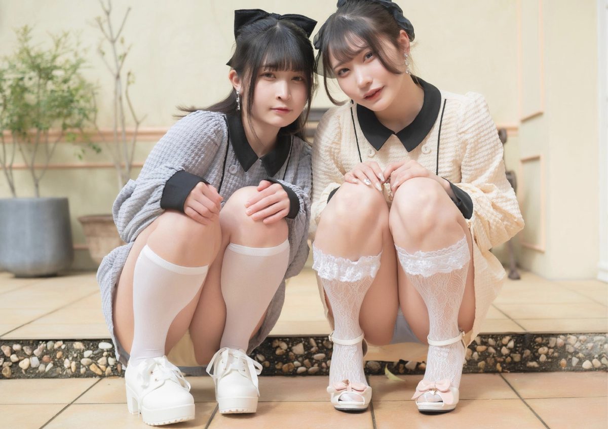 スカートを約100回めくれる本 Vol.27 水那しおね 芽衣 Part2