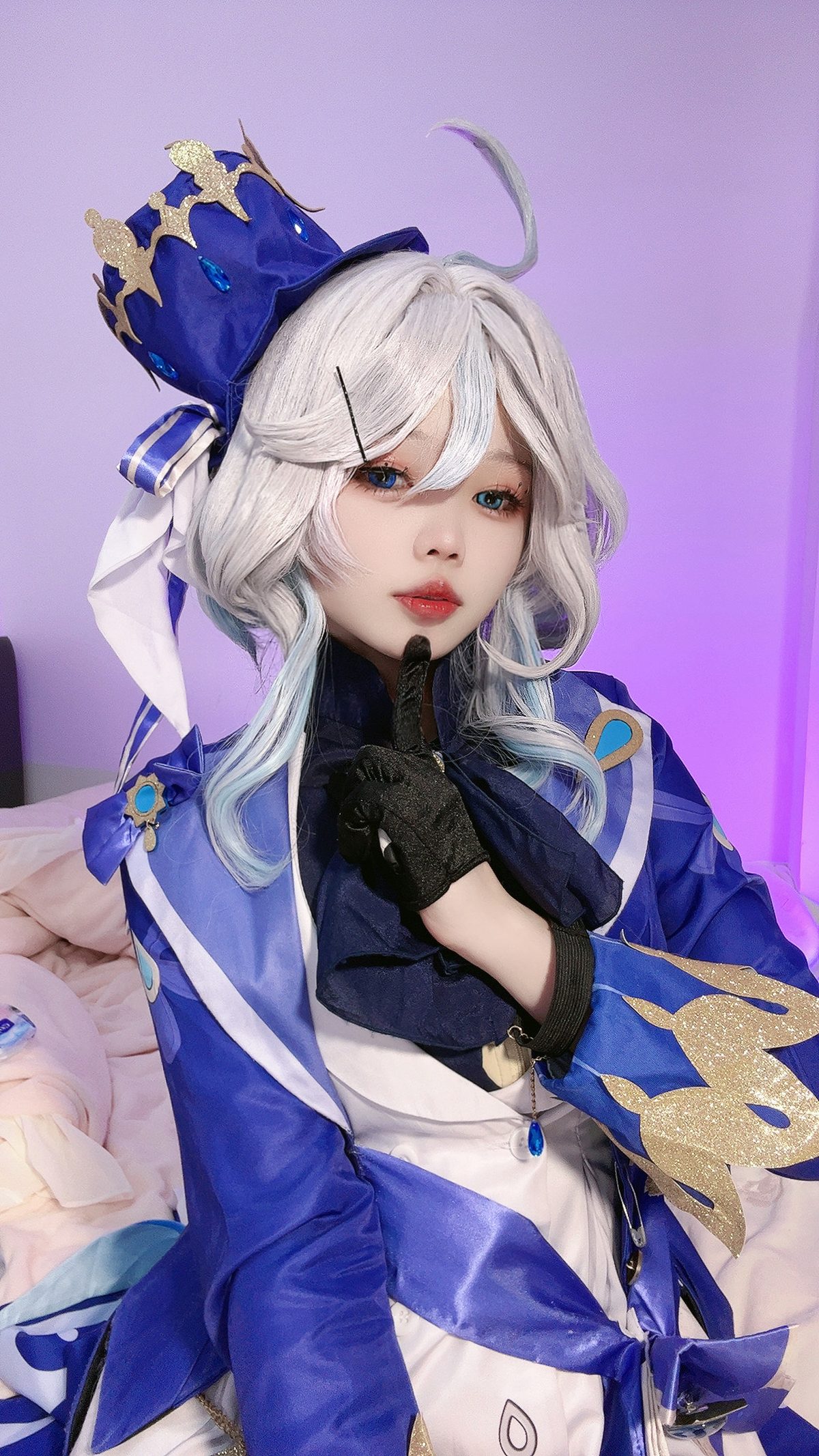 Coser@小瑶幺幺 – 芙宁娜自拍