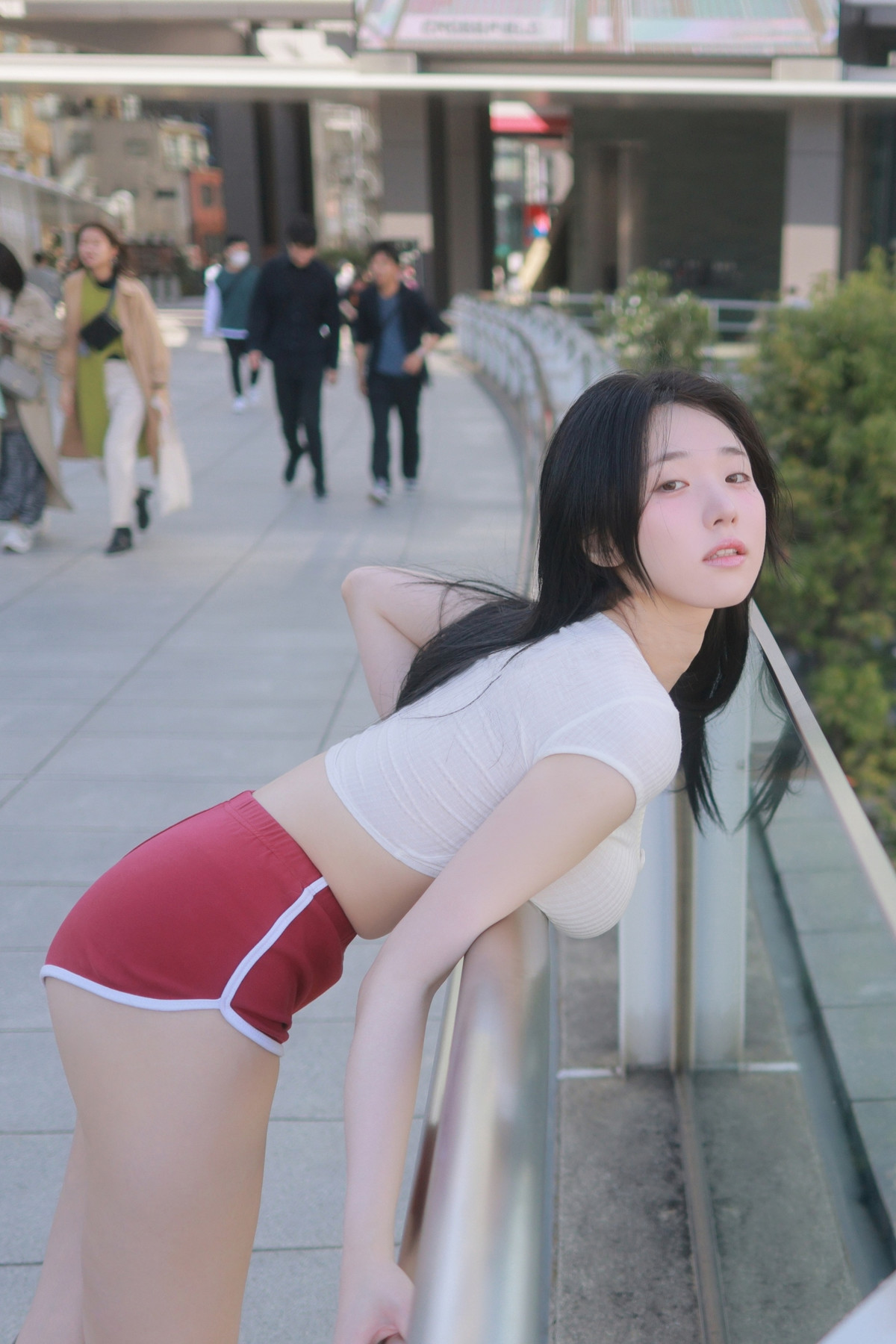 Yeon Woo 연우, Photobook “In Tokyo” Set.01