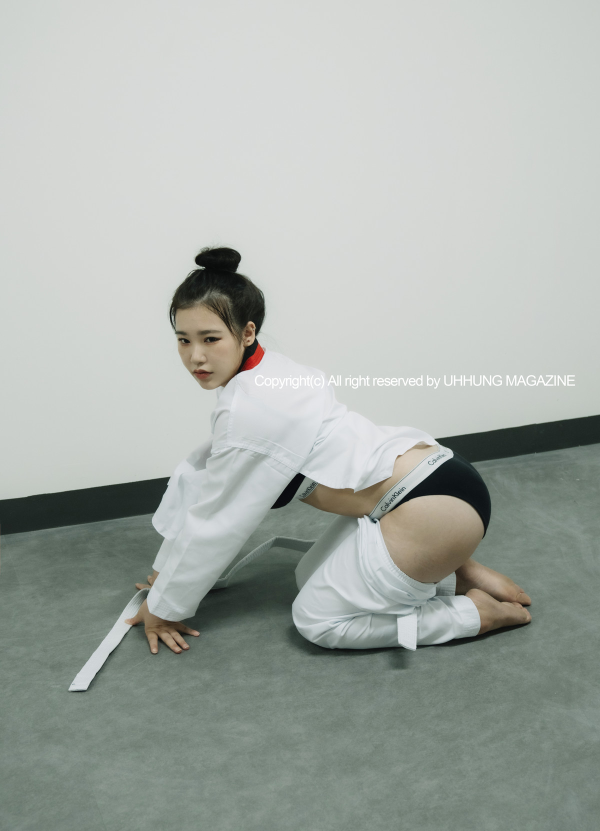 Jenn 젠, UHHUNG Magazine Vol.01 Taekwondo Set.02