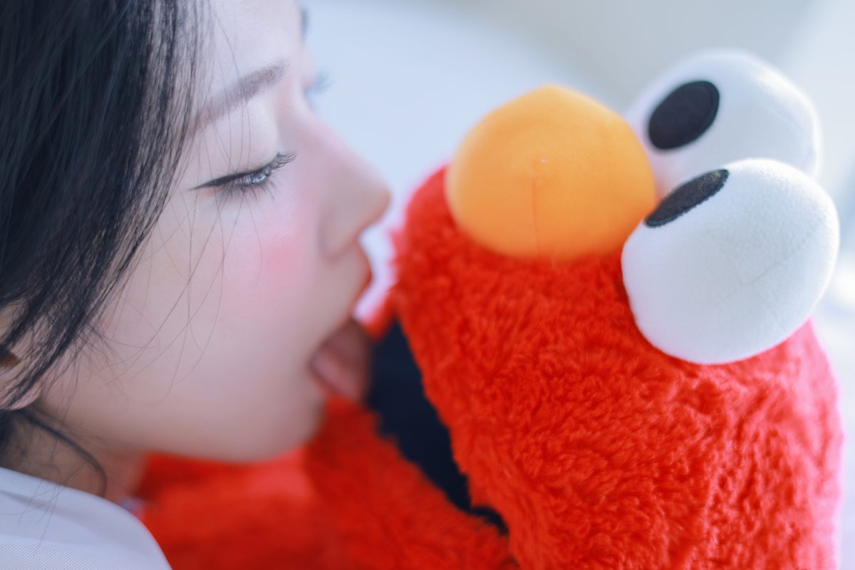 Naked – Yeon Woo 연우 Part1