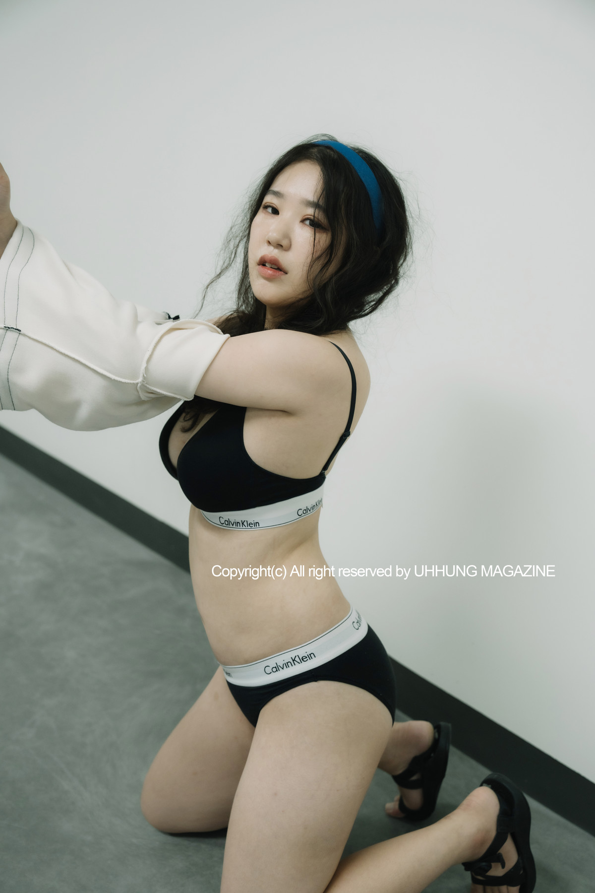 Jenn 젠, UHHUNG Magazine Vol.01 Taekwondo Set.01