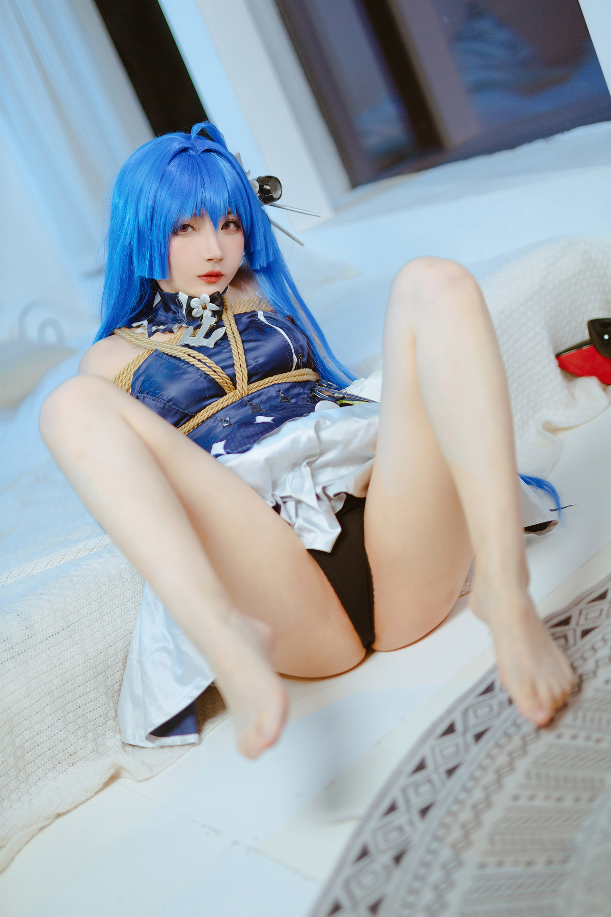 Cosplay 是三不是世w Nikke胜利女神 海伦娜捆绑 [48P]