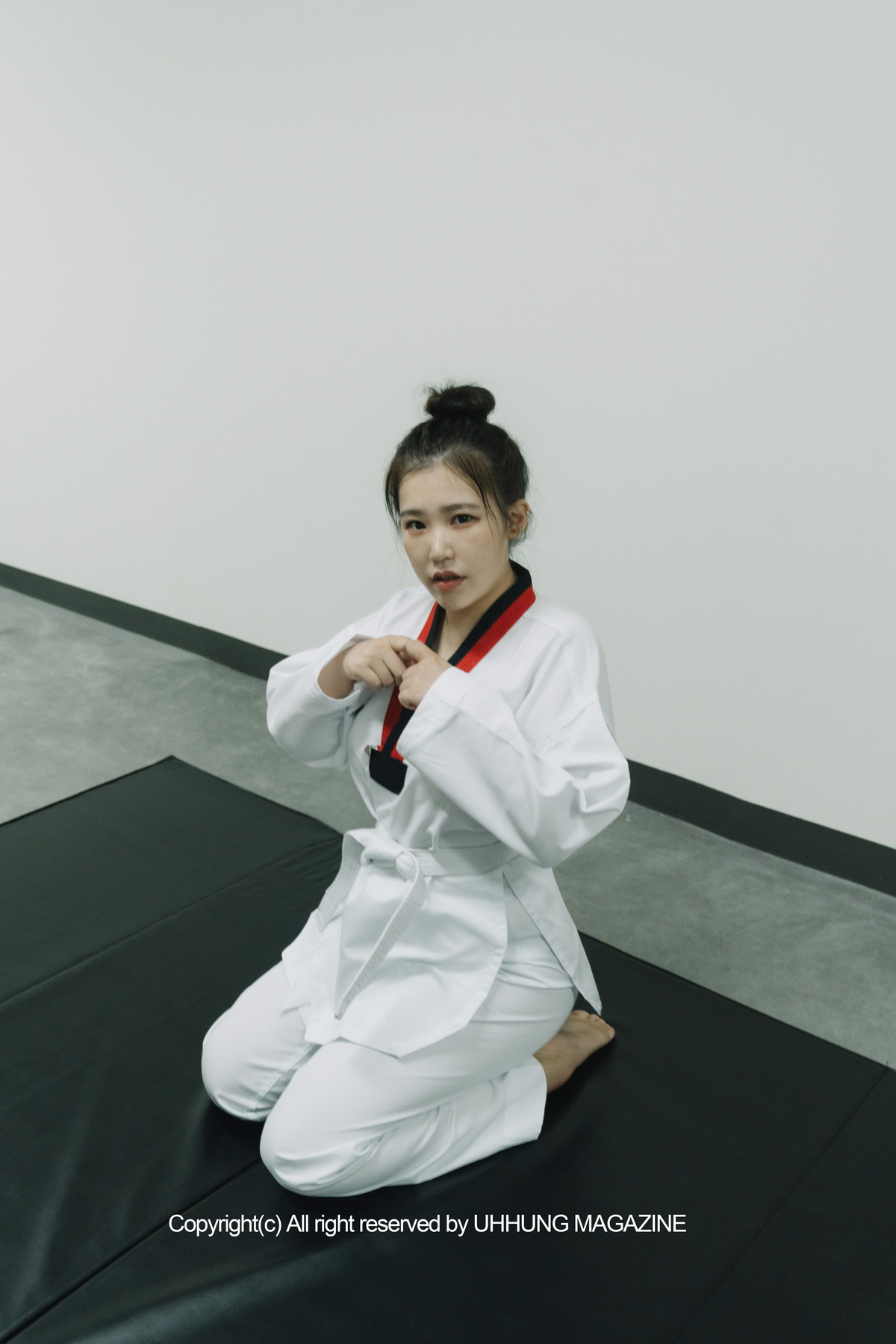 Jenn 젠, UHHUNG Magazine Vol.01 Taekwondo Set.02