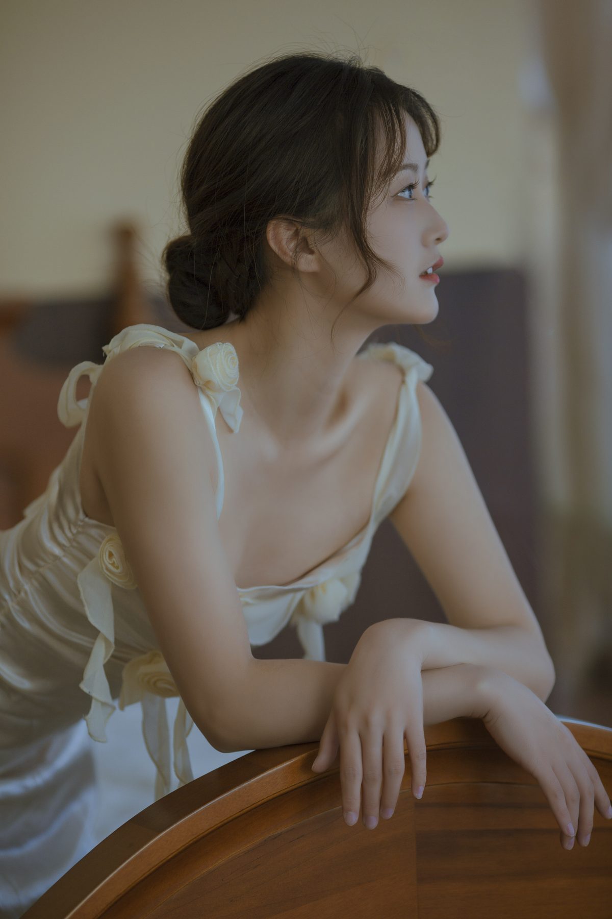 YiTuYu艺图语 Vol.5619 Yang Yang De Yi