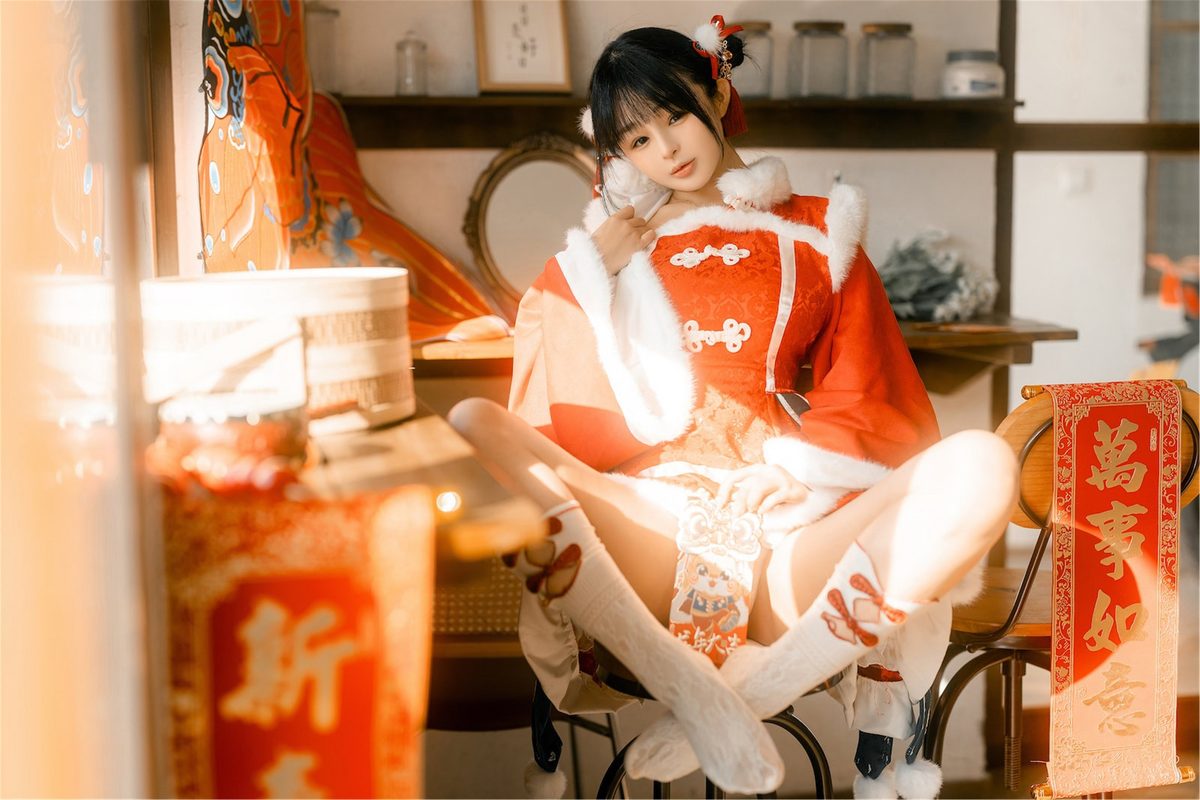 Coser@桜井宁宁 – 龙年新年篇