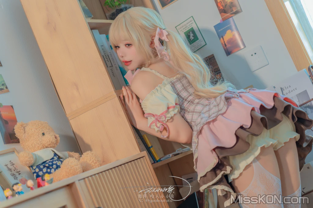 Coser@黏黏团子兔: 居家甜妹 超级敏感