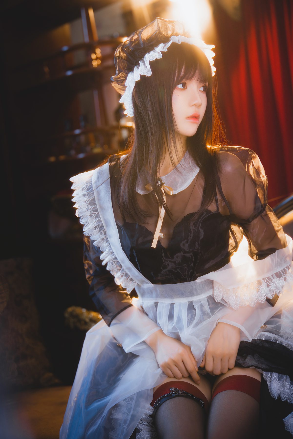 Coser@桜桃喵 – 透明女仆 Part 2