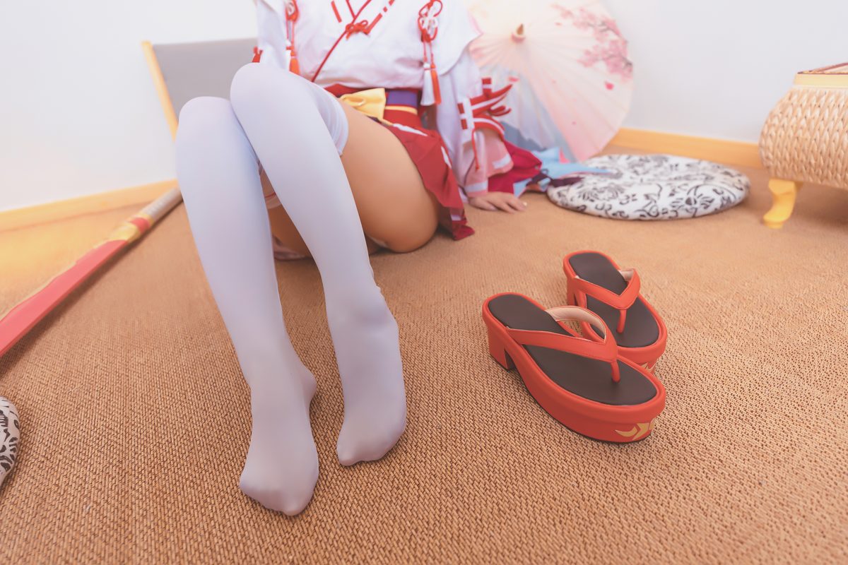 Coser@神楽坂真冬 Vol.063 绝对企画-陈And妖刀姬cos 刀ノ語 Part1