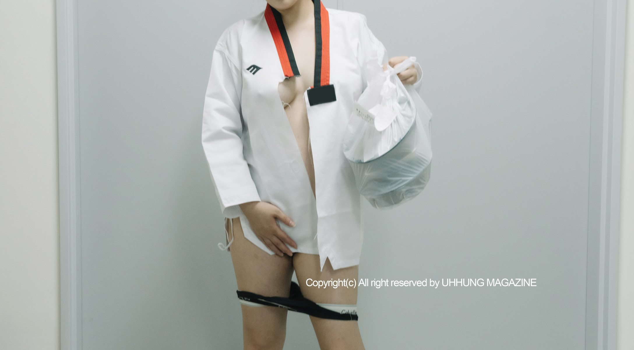 Jenn 젠, UHHUNG Magazine Vol.01 Taekwondo Set.02