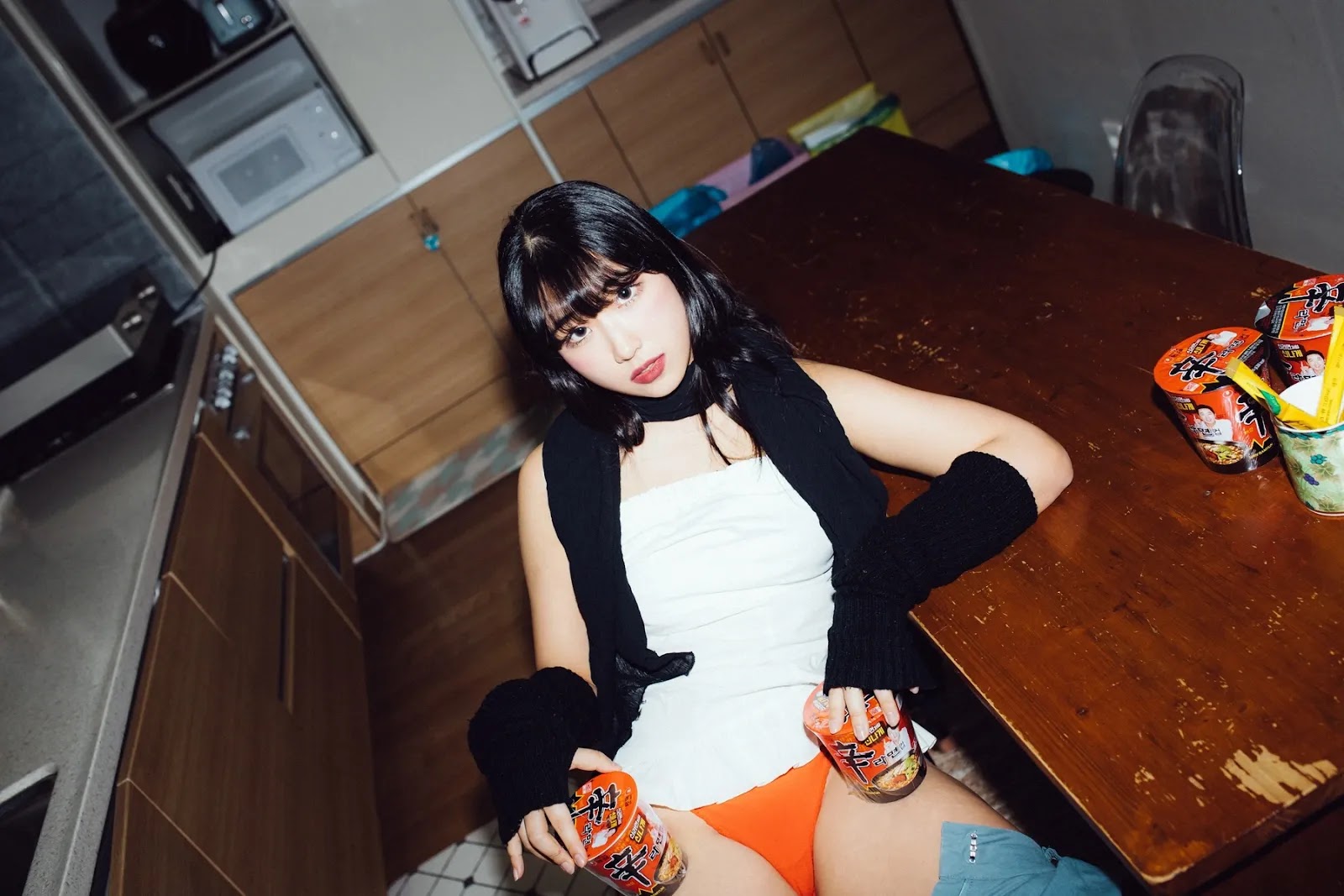 Ji-Eun Lim 임지은, [Moon Night Snap] Weirdness [76P]