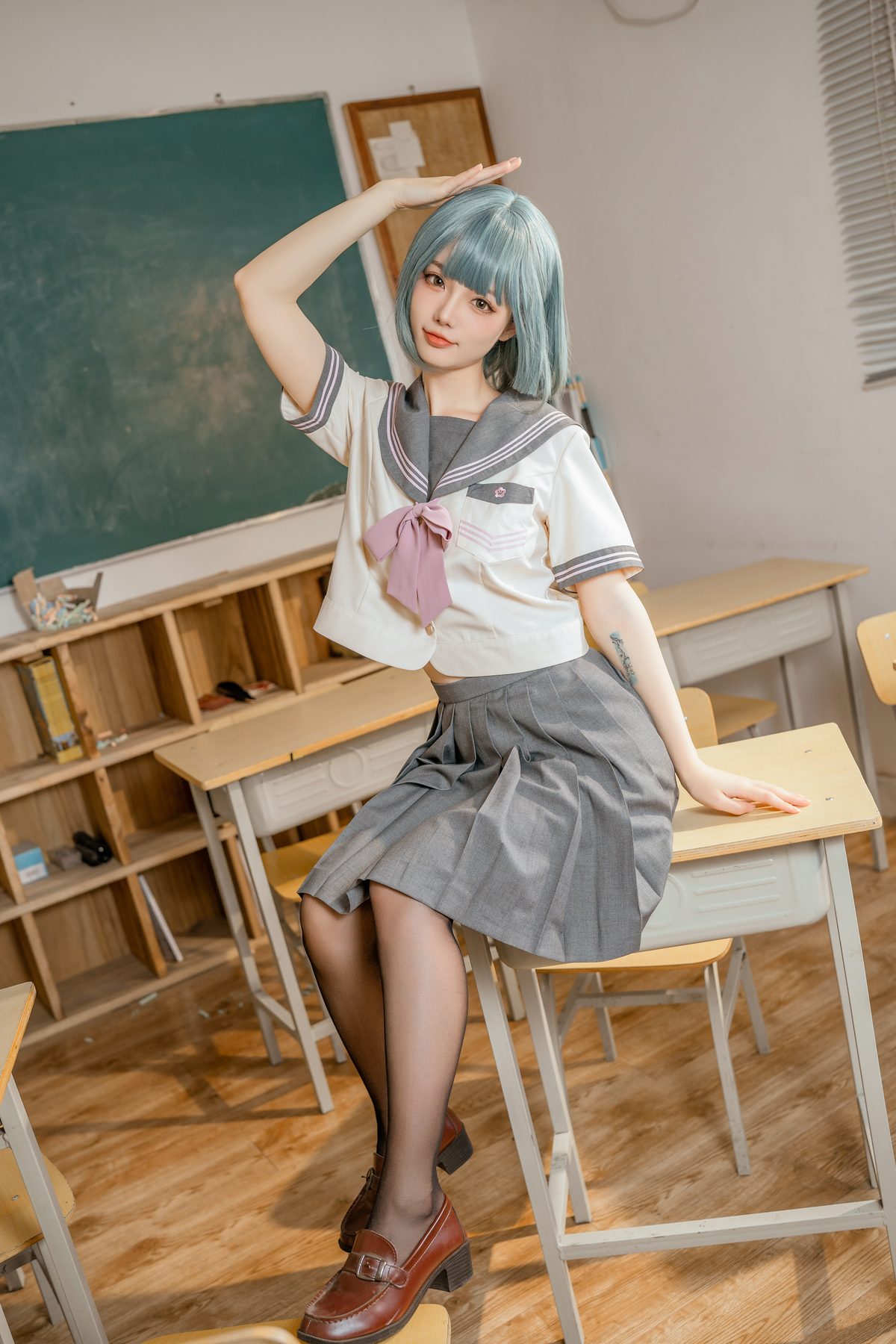 Coser@桃良阿宅 – 不良JK Part 5