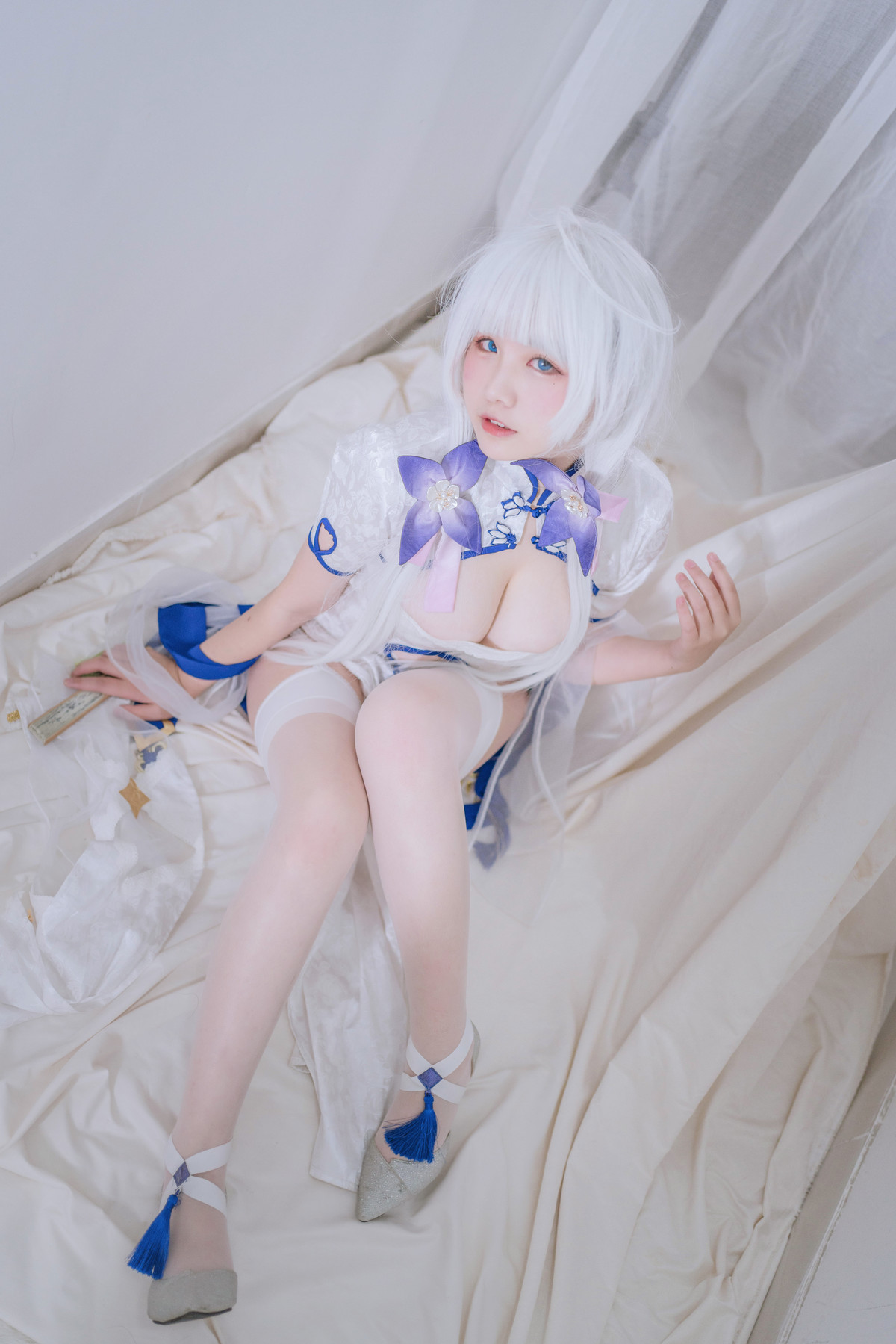 Cosplay 阿半今天很开心 光辉四散