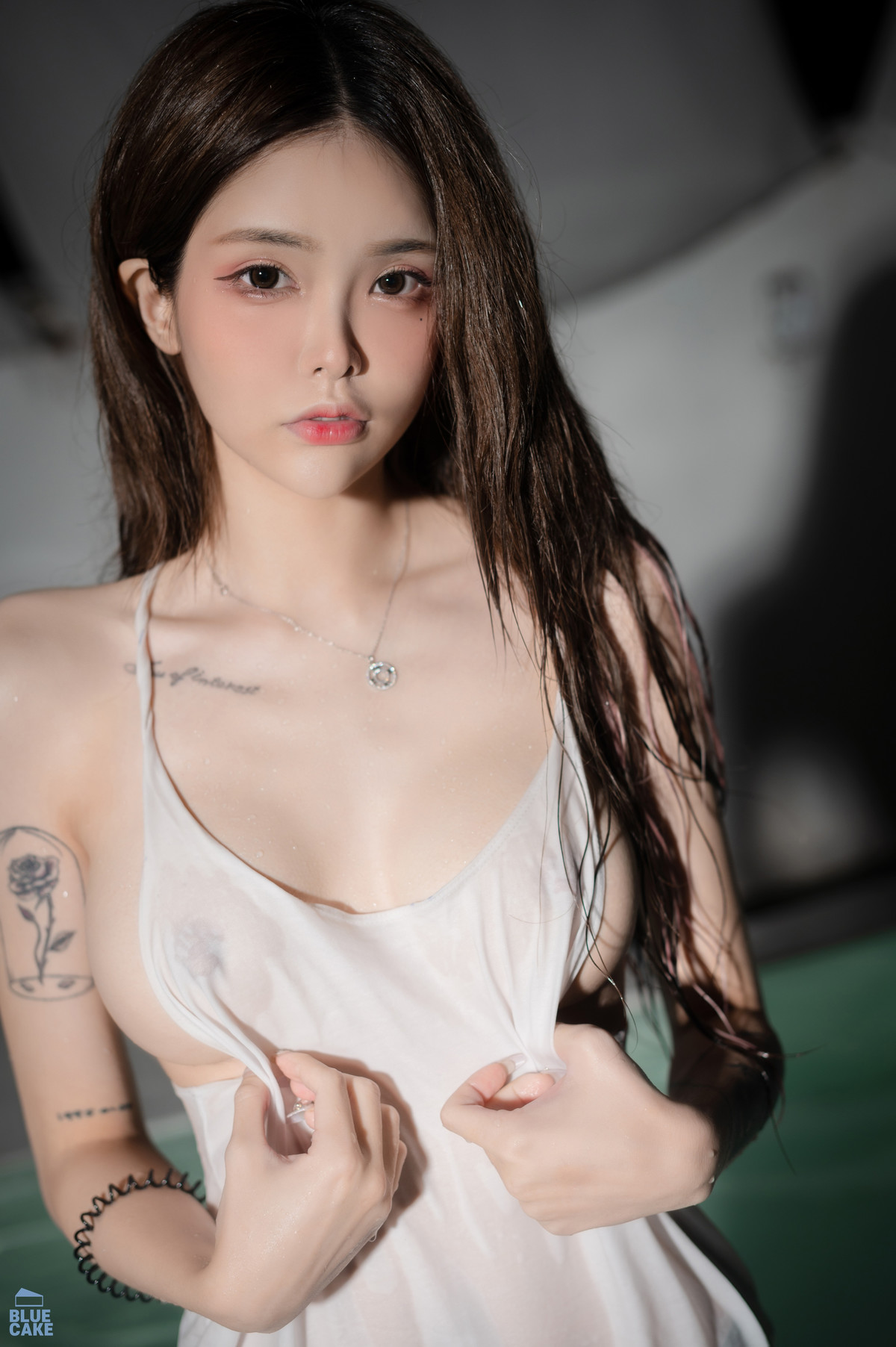 Yuka 유카, [BLUECAKE] Night Shower Set.03