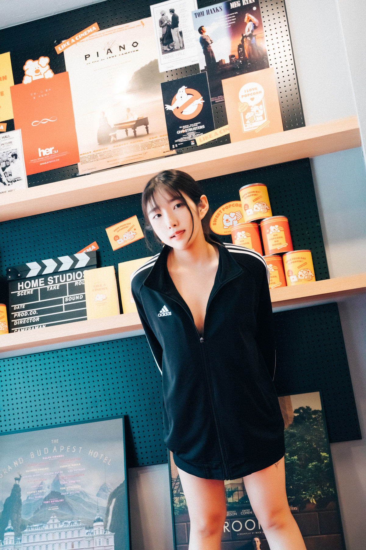 Sonson 손손, [Loozy] Cinema Girl (+S.Ver) Set.01