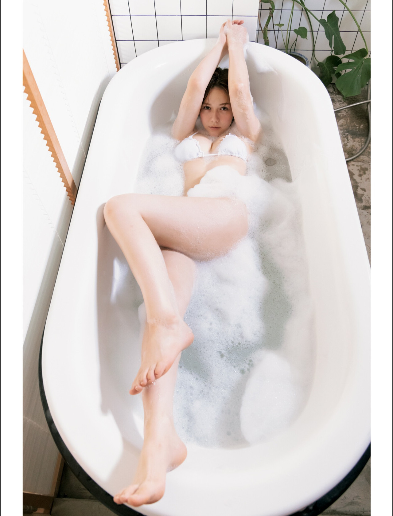 Anna Murashige 村重杏奈, 写真集 别册ＶｉＶｉ [びびぐら] Set.04