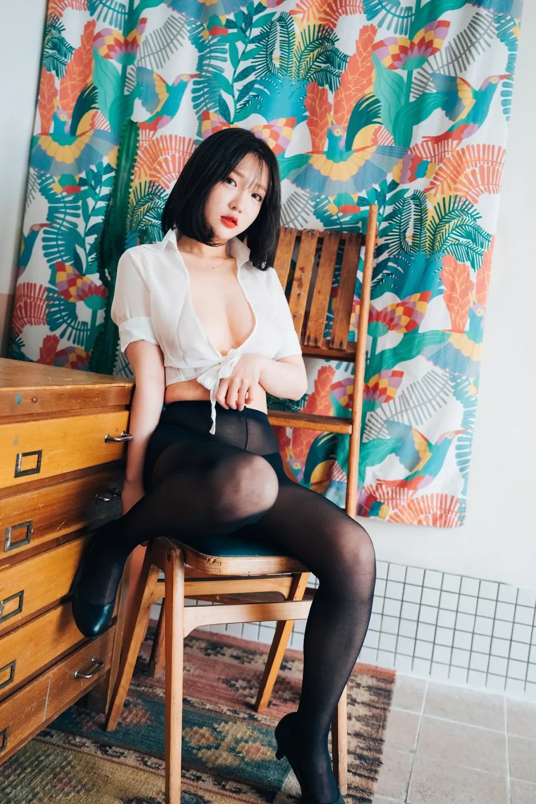 Son Yeeun 손예은, [LOOZY] Officegirl’s Vacation Vol.01