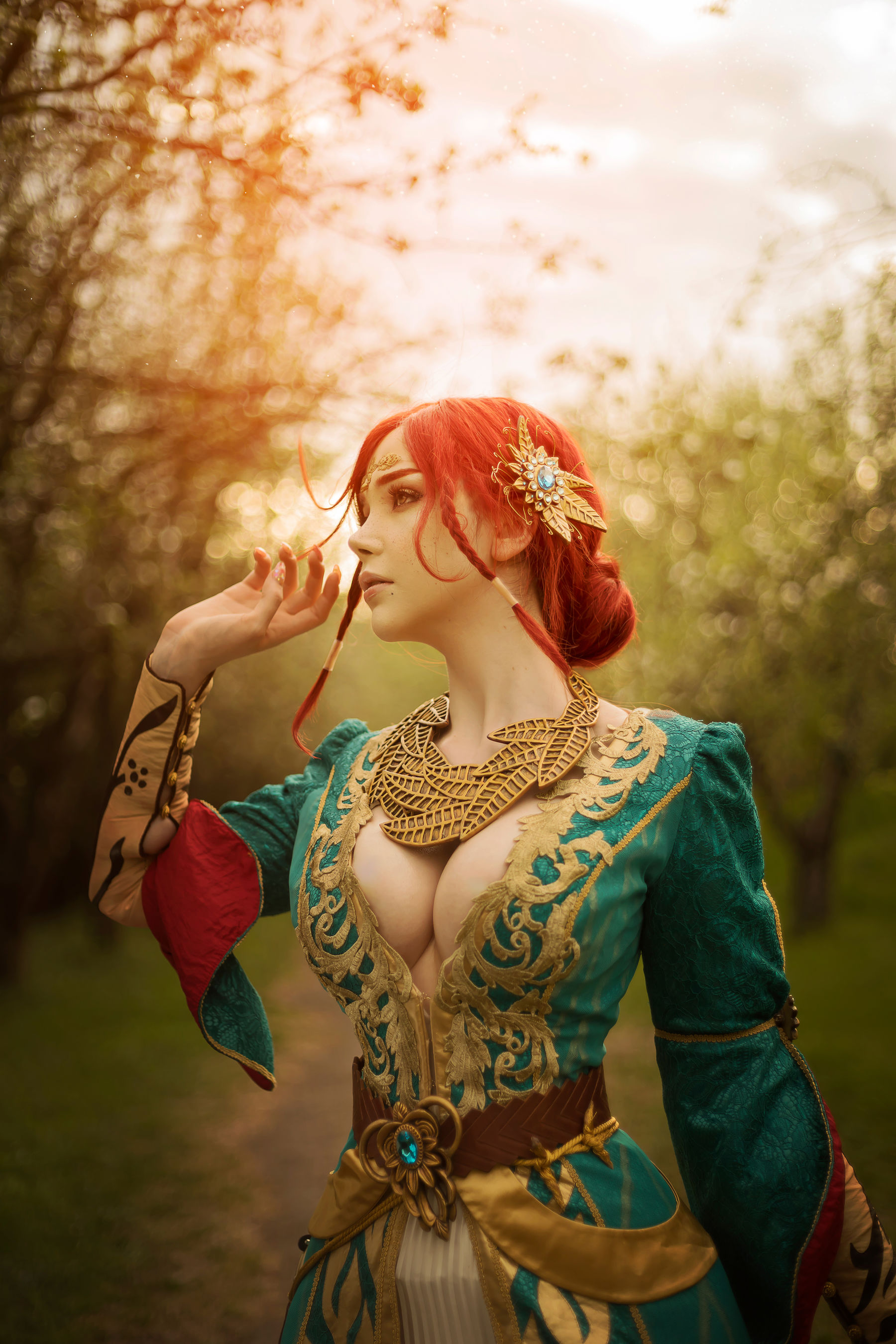 [COS福利] 国外美女SayaTheFox – Triss Merigold