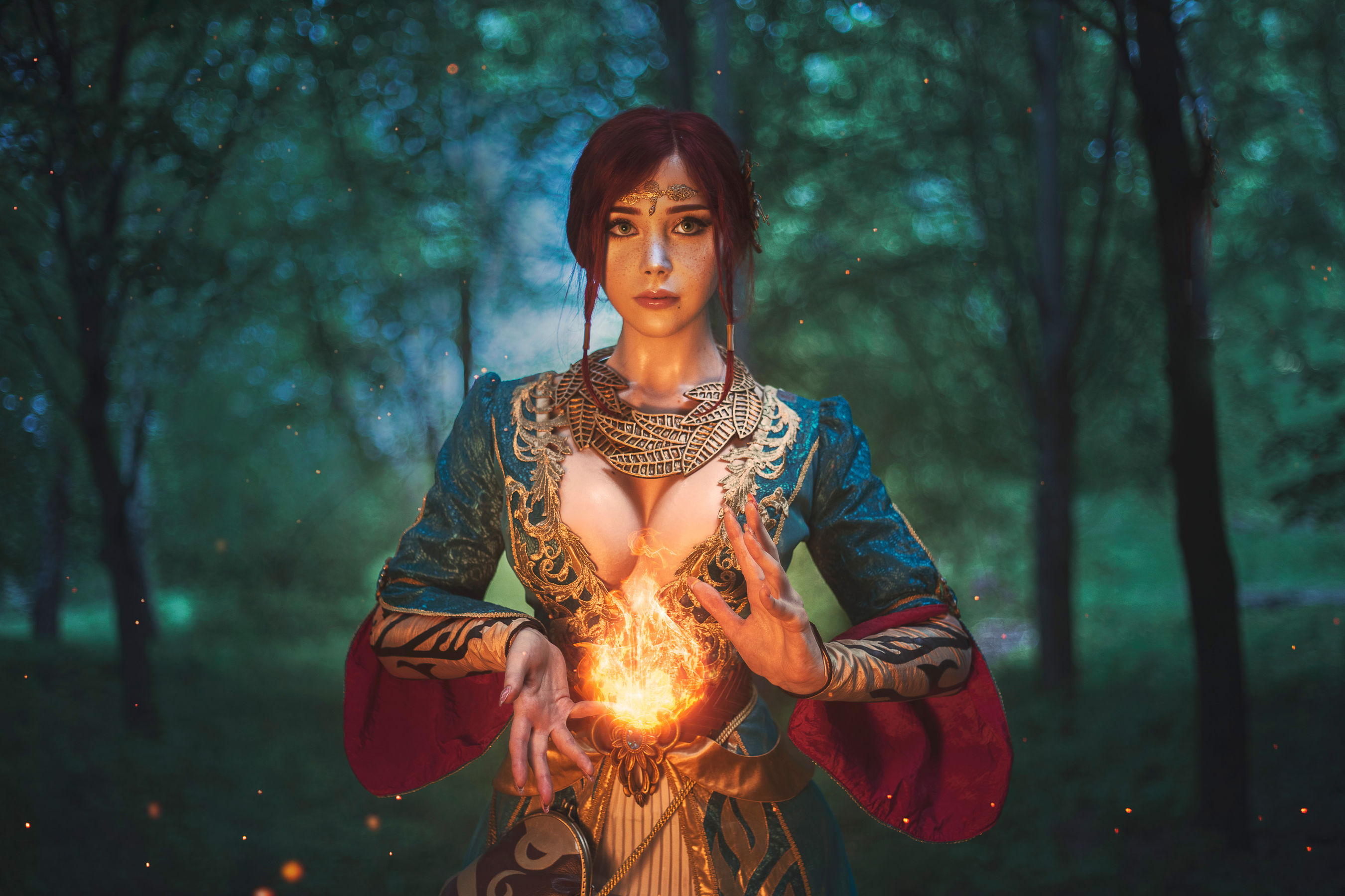 [COS福利] 国外美女SayaTheFox - Triss Merigold