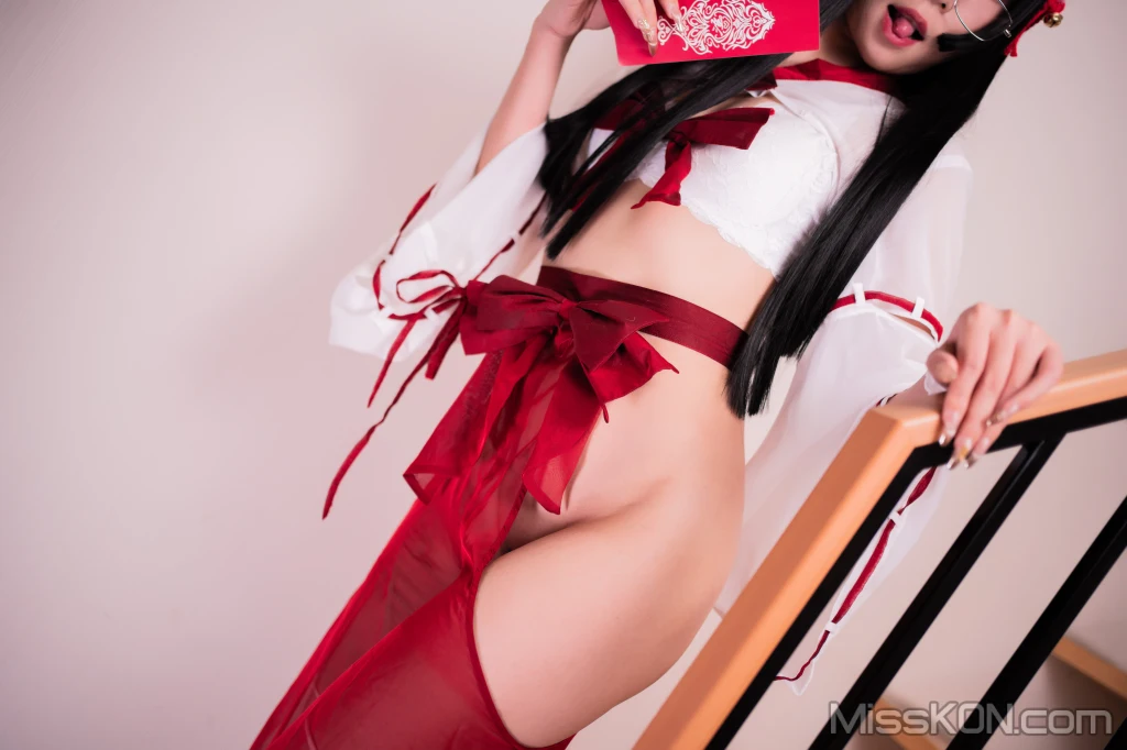 Coser@Money冷冷: 巫女