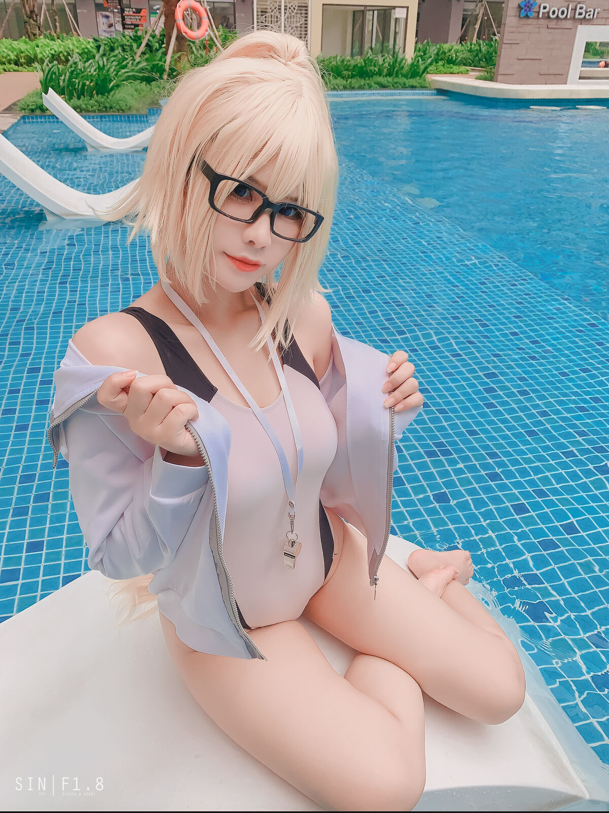 Coser@Pyon – Jeanne_D Arc Swiming