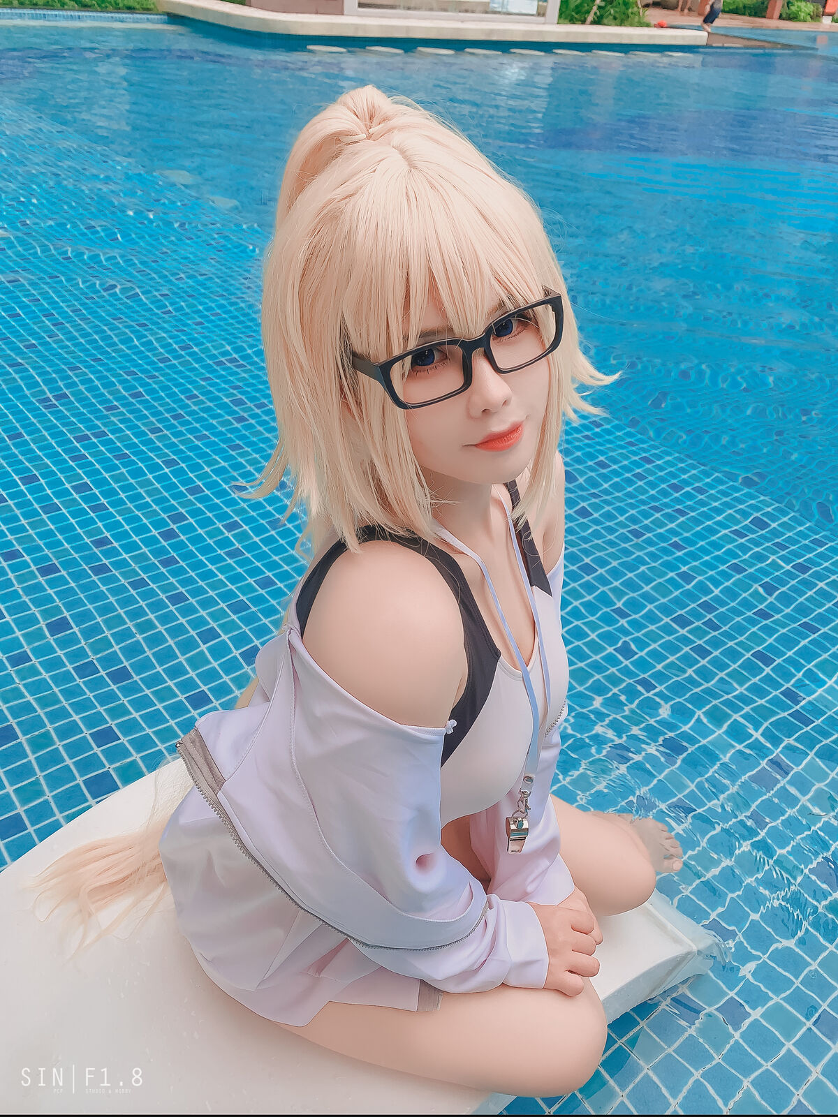 Coser@Pyon – Jeanne_D Arc Swiming