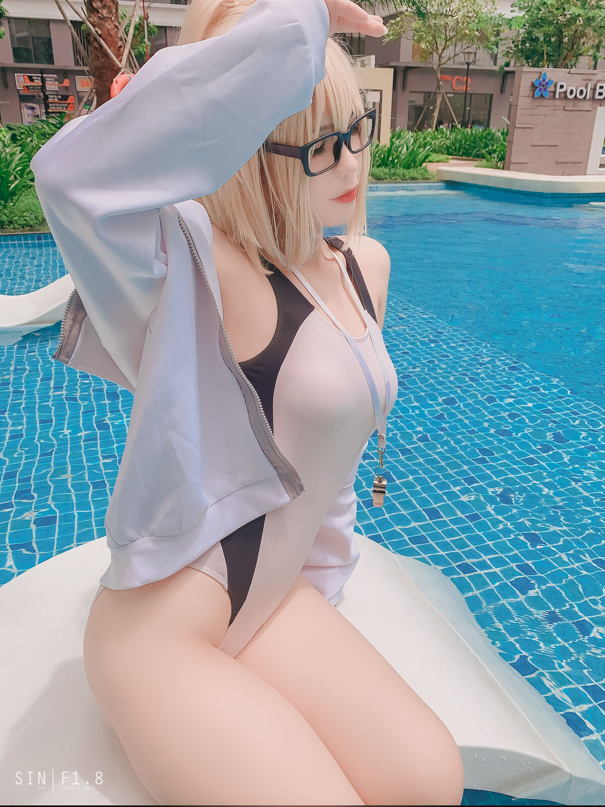 Coser@Pyon – Jeanne_D Arc Swiming