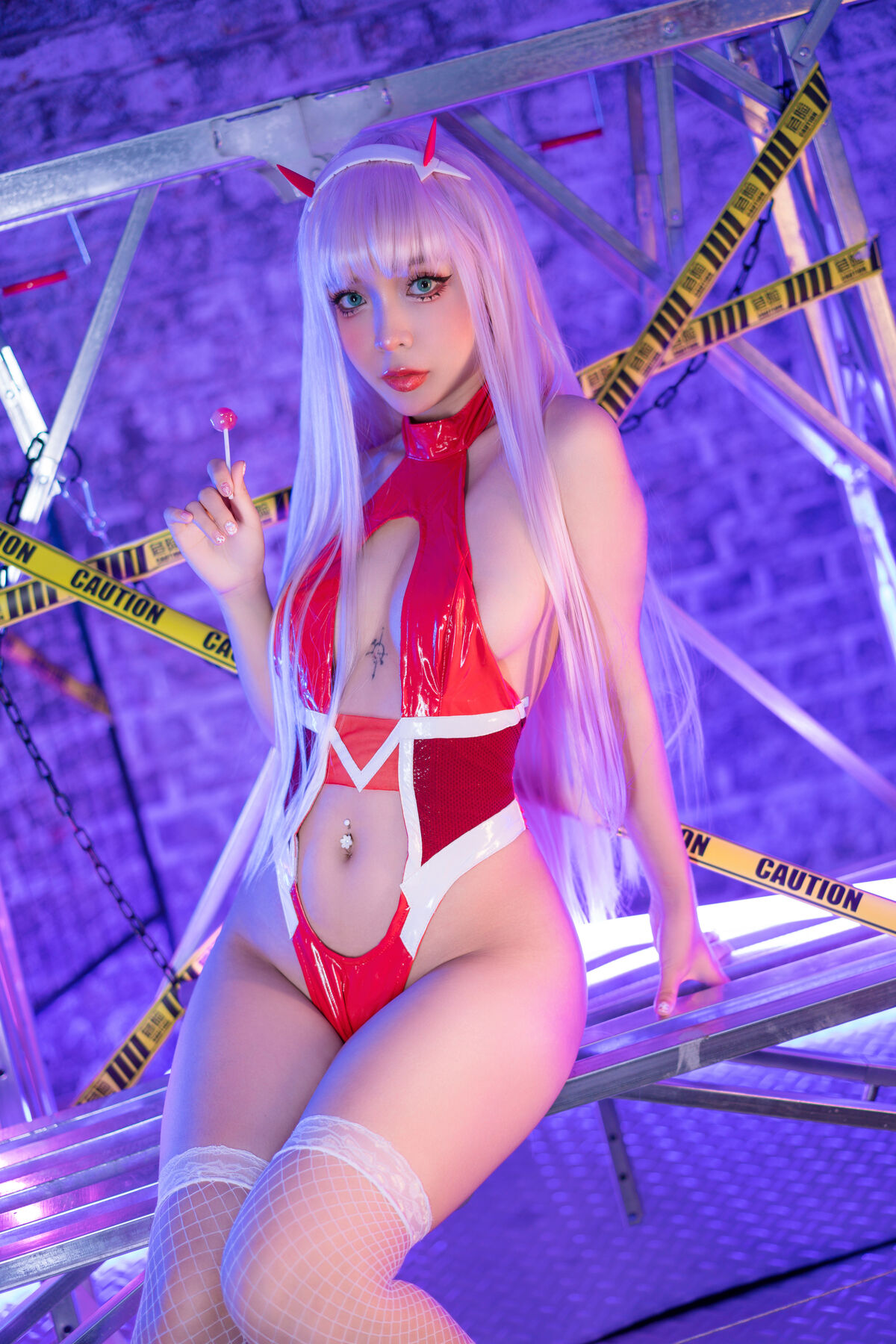 Coser@UmekoJ – ZERO TWO