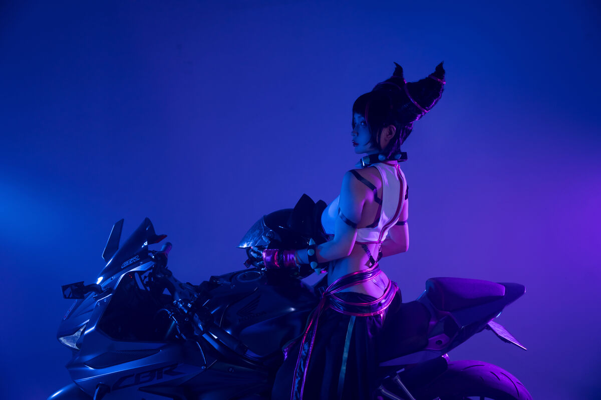 Coser@UmekoJ – Juri Han Part1