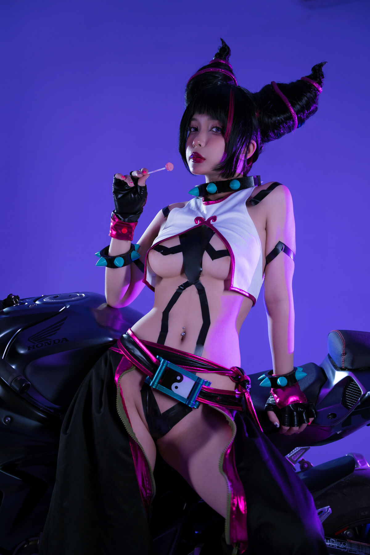 Coser@UmekoJ – Juri Han Part1