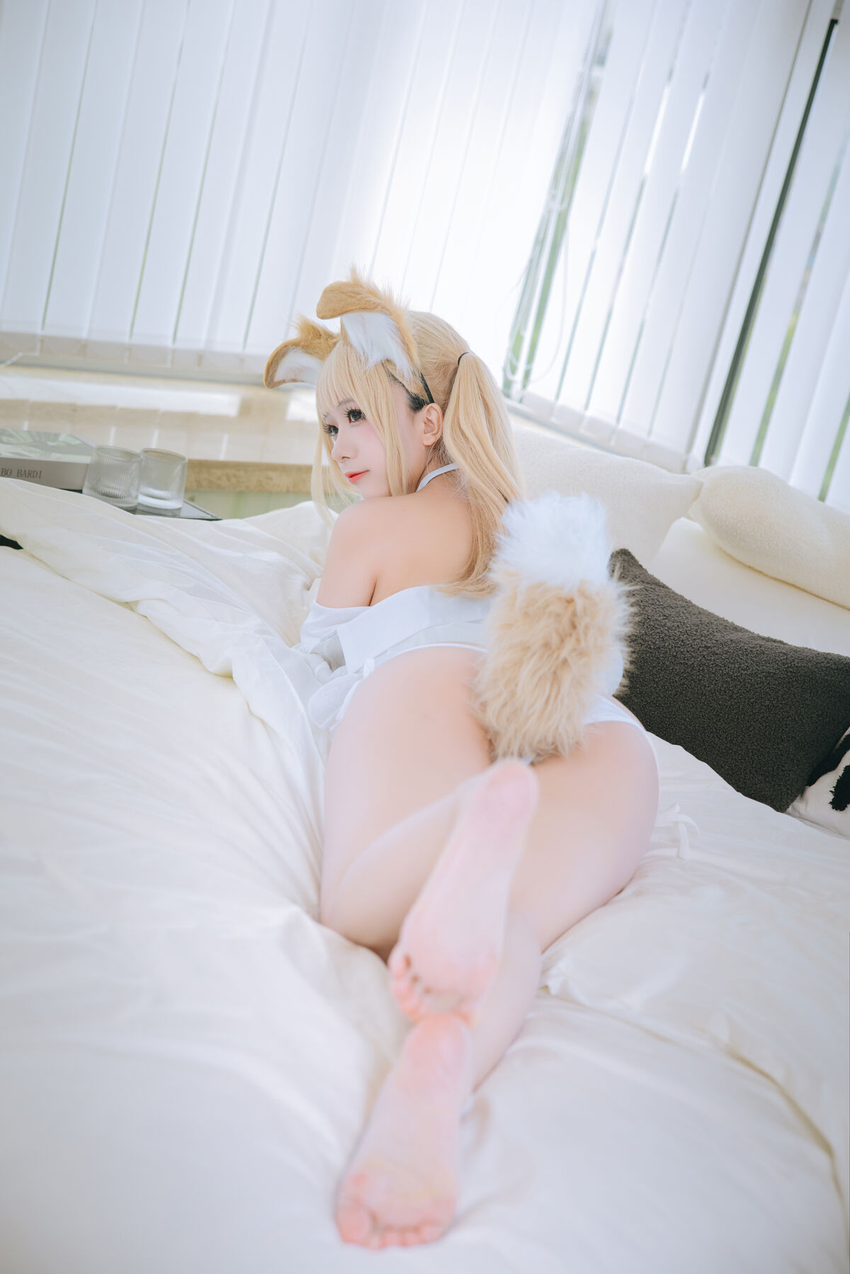 Coser@日奈娇 – 衬衫小狗 Part1