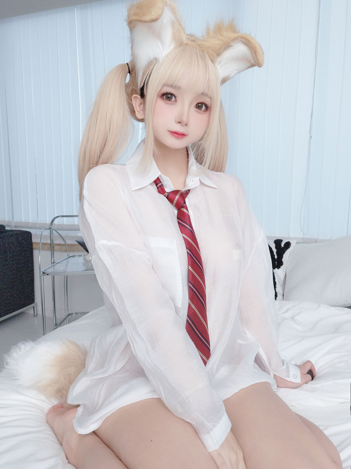 Coser@日奈娇 – 衬衫小狗 Part2