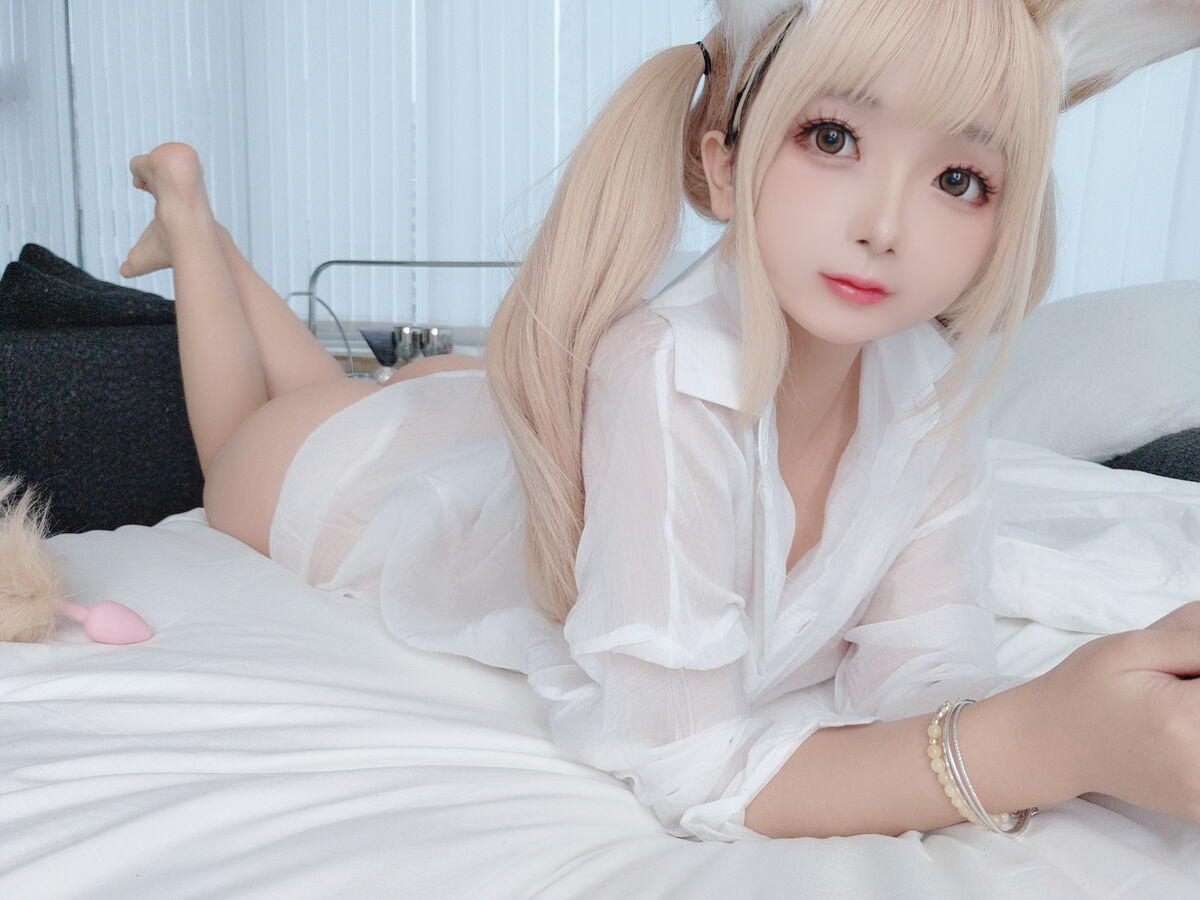 Coser@日奈娇 – 衬衫小狗 Part3