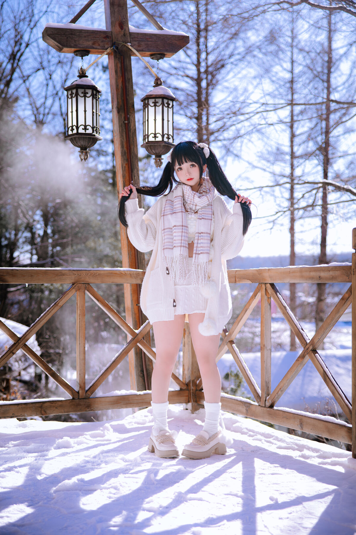 Coser@日奈娇 – 雪地少女 Part1