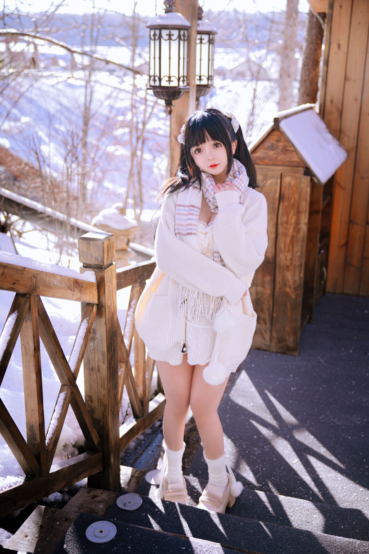 Coser@日奈娇 – 雪地少女 Part1