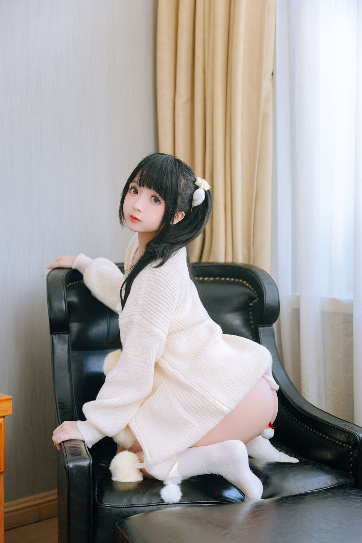 Coser@日奈娇 – 雪地少女 Part1