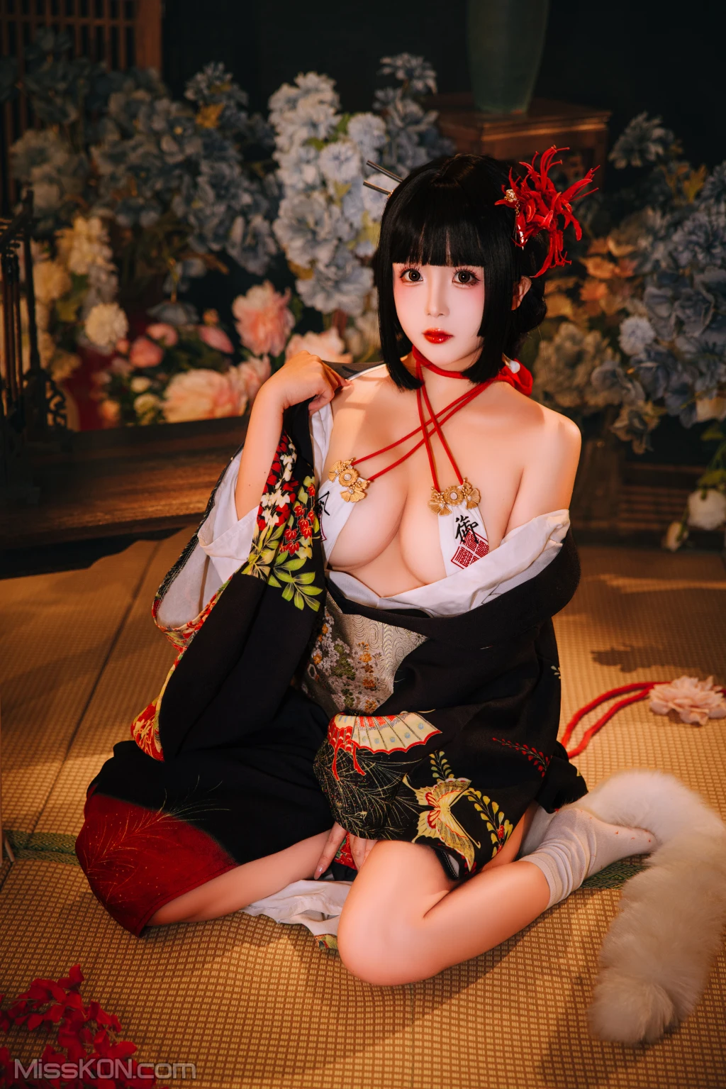 Coser@日奈娇: 花魁狐妖 (144 photos )