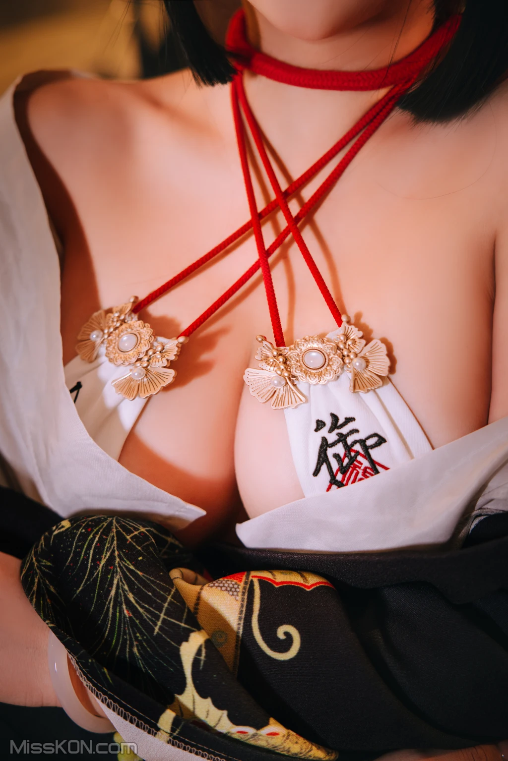 Coser@日奈娇: 花魁狐妖 (144 photos )