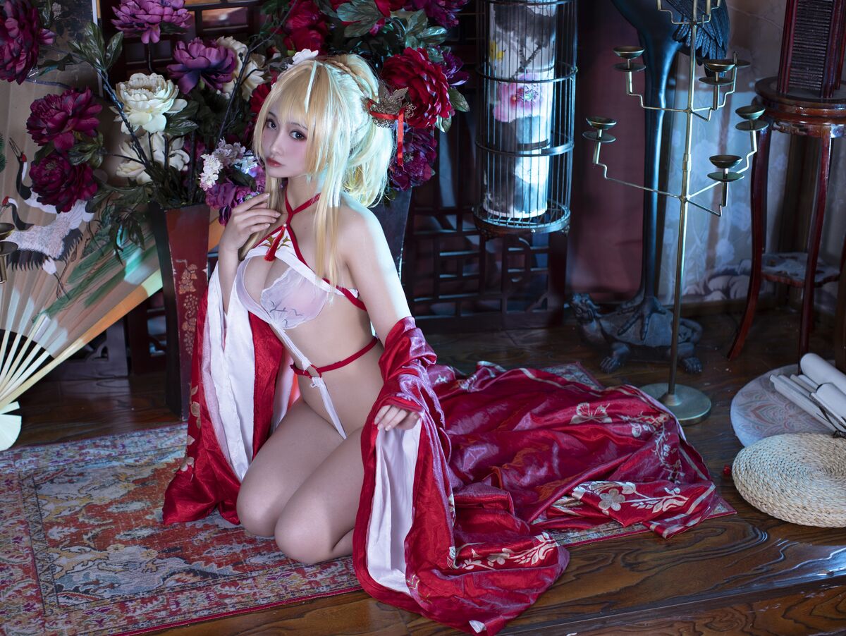 Coser@洛璃LoLiSAMA – 光荣凉夜香雪