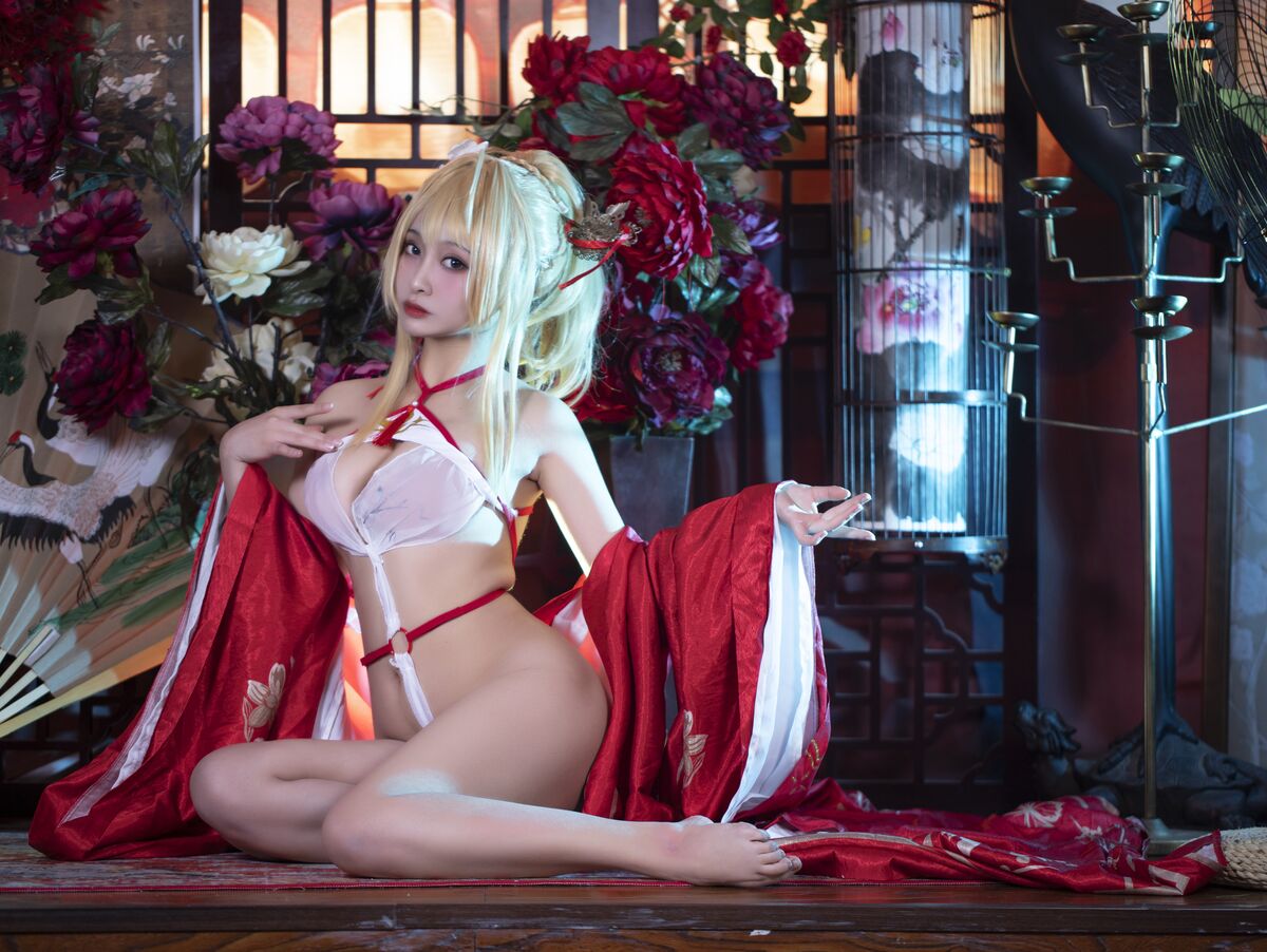 Coser@洛璃LoLiSAMA – 光荣凉夜香雪