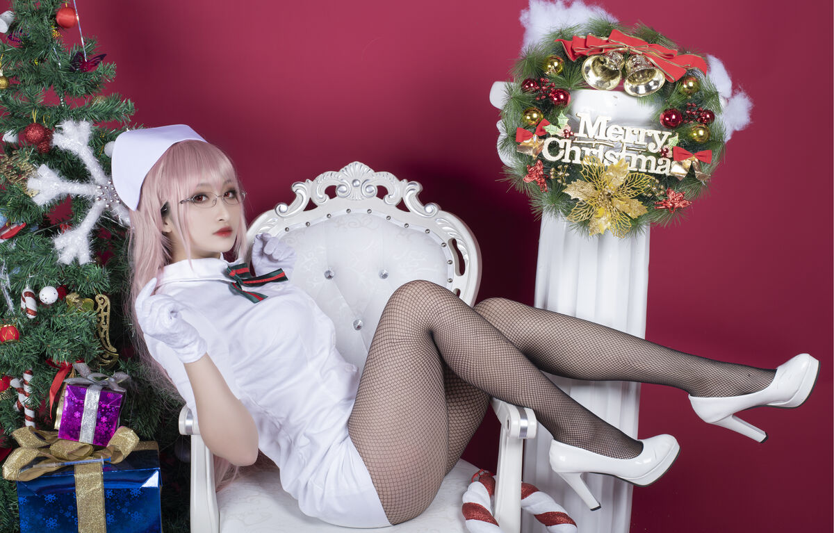 Coser@洛璃LoLiSAMA – 圣诞南丁格尔