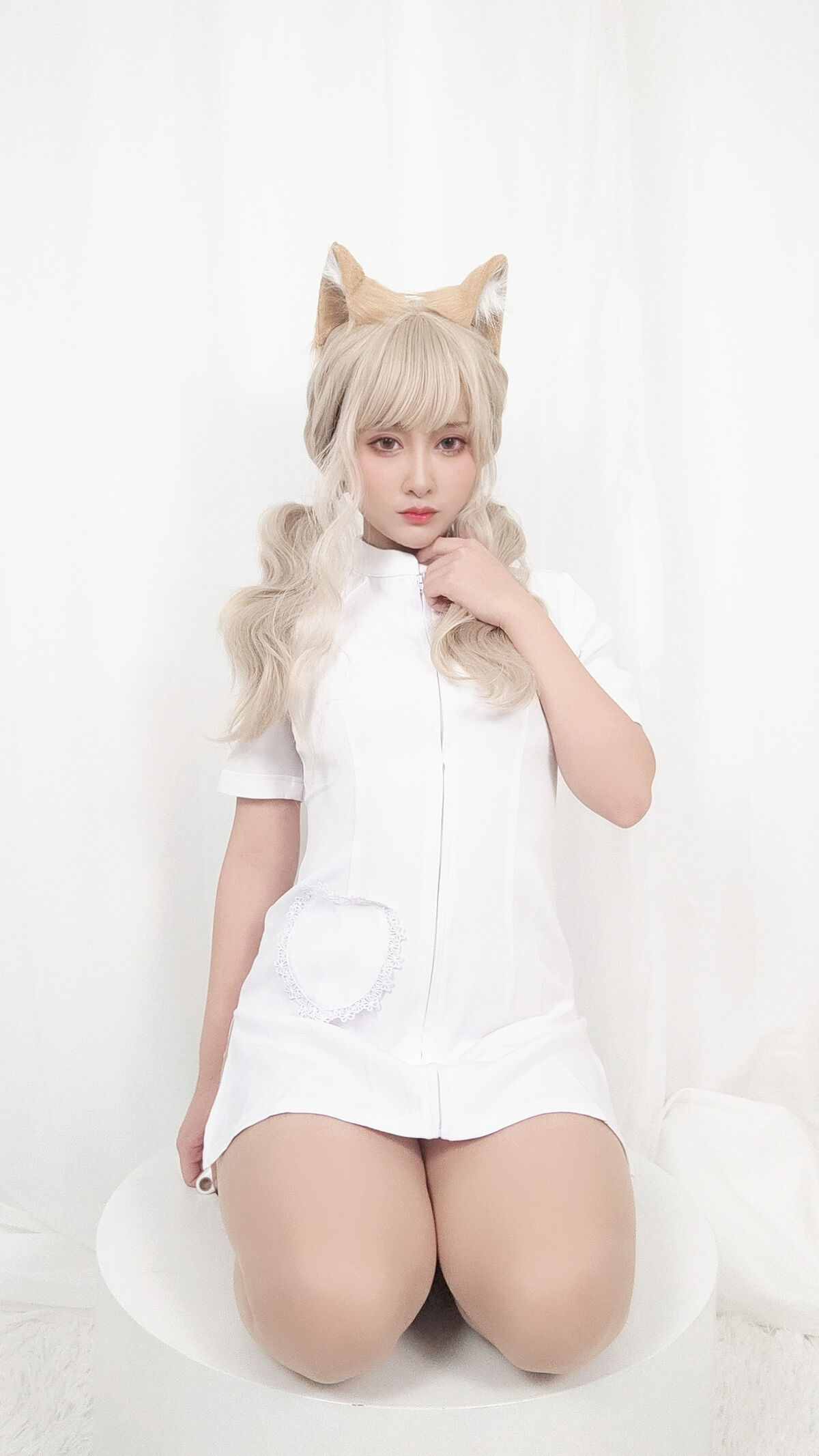 Coser@洛璃LoLiSAMA – 橘猫护士 Part2