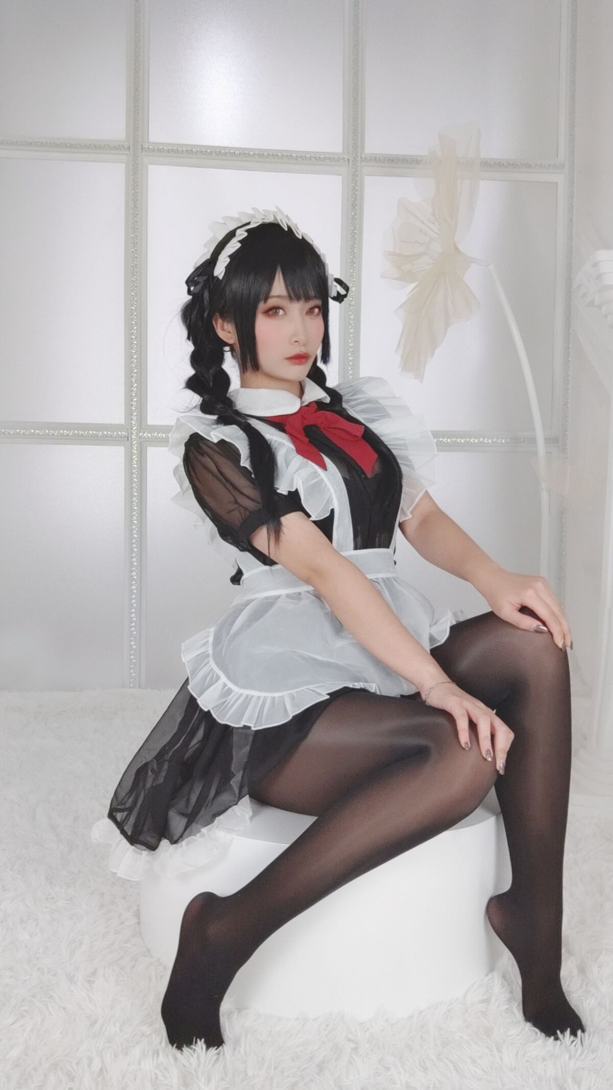 Coser@洛璃LoLiSAMA – 黑丝女仆 Part1