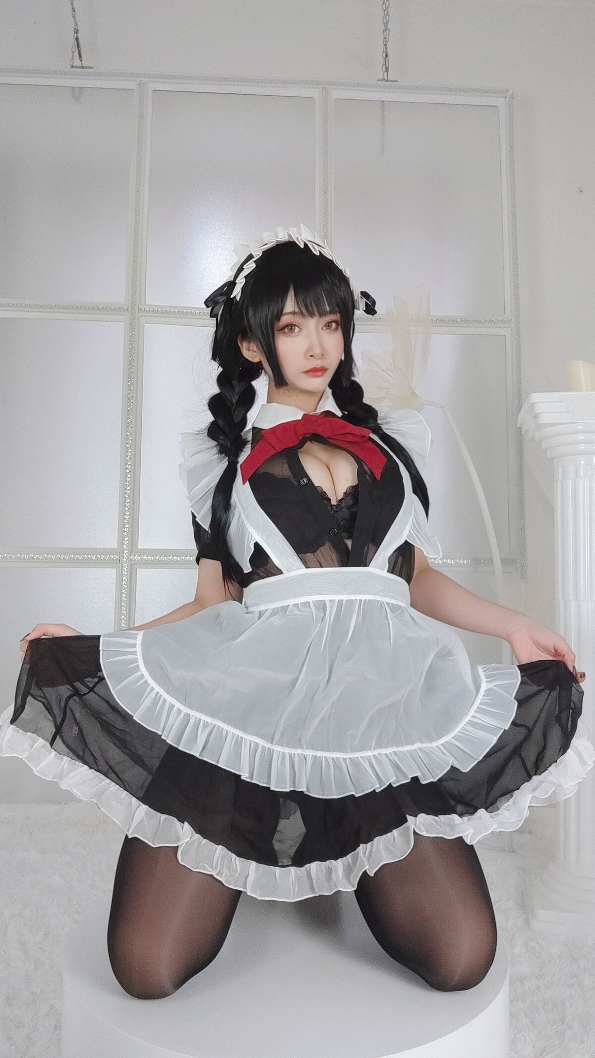 Coser@洛璃LoLiSAMA – 黑丝女仆 Part1