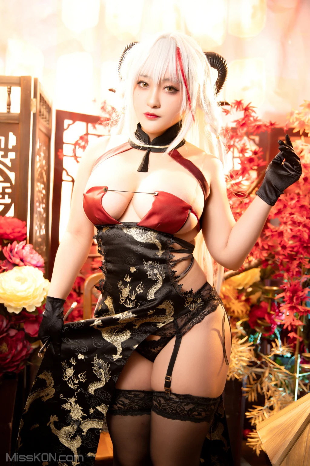 Coser@洛璃LoLiSAMA: 埃吉尔旗袍 金龙腾祥云